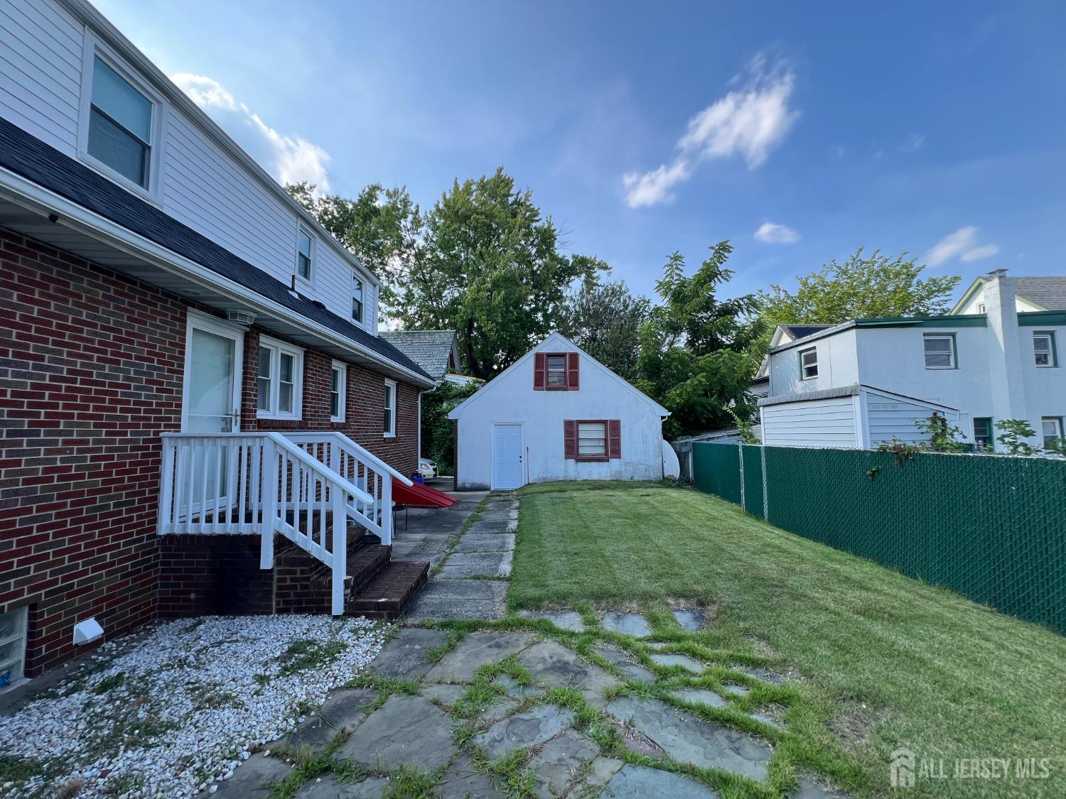 Fords, New Jersey, 08863, United States, 4 Bedrooms Bedrooms, ,2 BathroomsBathrooms,Residential,For Sale,1901910