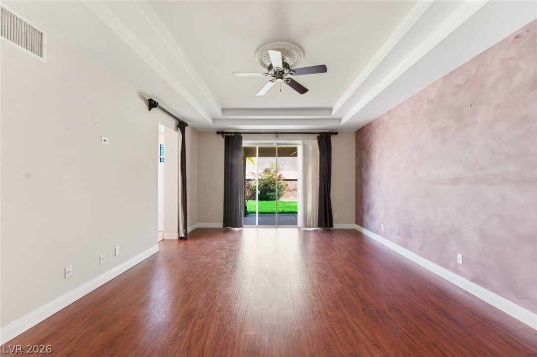 Las Vegas, Nevada, 89110, United States, 6 Bedrooms Bedrooms, ,3 BathroomsBathrooms,Residential,For Sale,1987091