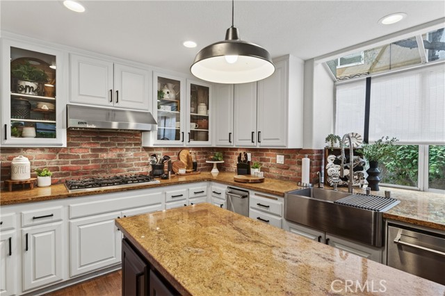 Rancho Santa Margarita, California, 92679, United States, 4 Bedrooms Bedrooms, ,3 BathroomsBathrooms,Residential,For Sale,1990751