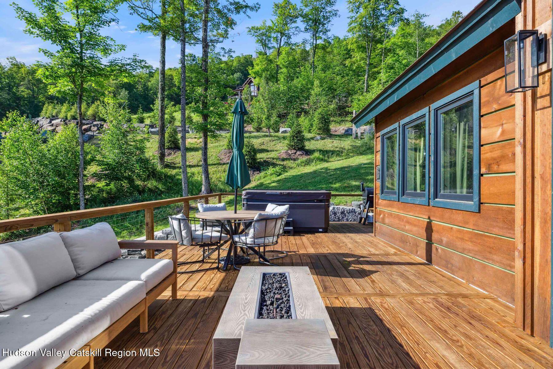 Windham, New York, 12496, United States, 6 Bedrooms Bedrooms, ,5 BathroomsBathrooms,Residential,For Sale,1905986