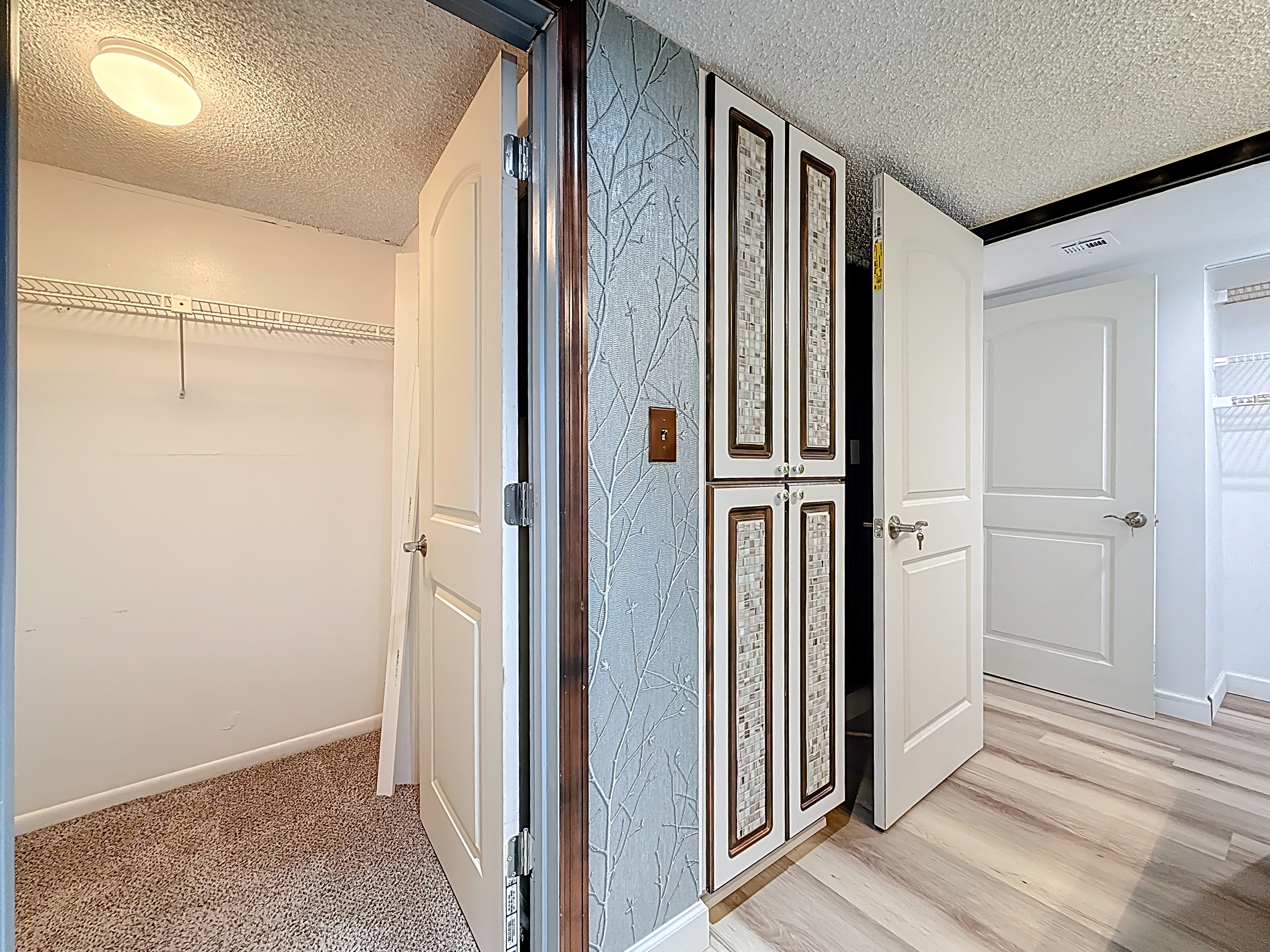 Treasure Island, Florida, 33706, United States, 3 Bedrooms Bedrooms, ,3 BathroomsBathrooms,Residential,For Sale,1983307