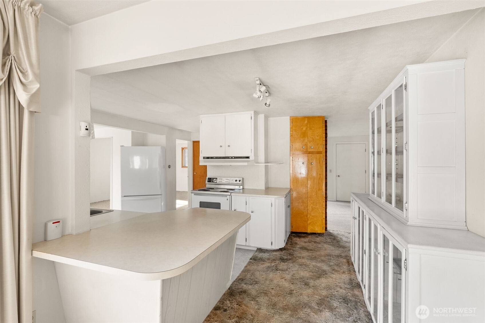Chehalis, Washington, 98532, United States, 2 Bedrooms Bedrooms, ,1 BathroomBathrooms,Residential,For Sale,2015709