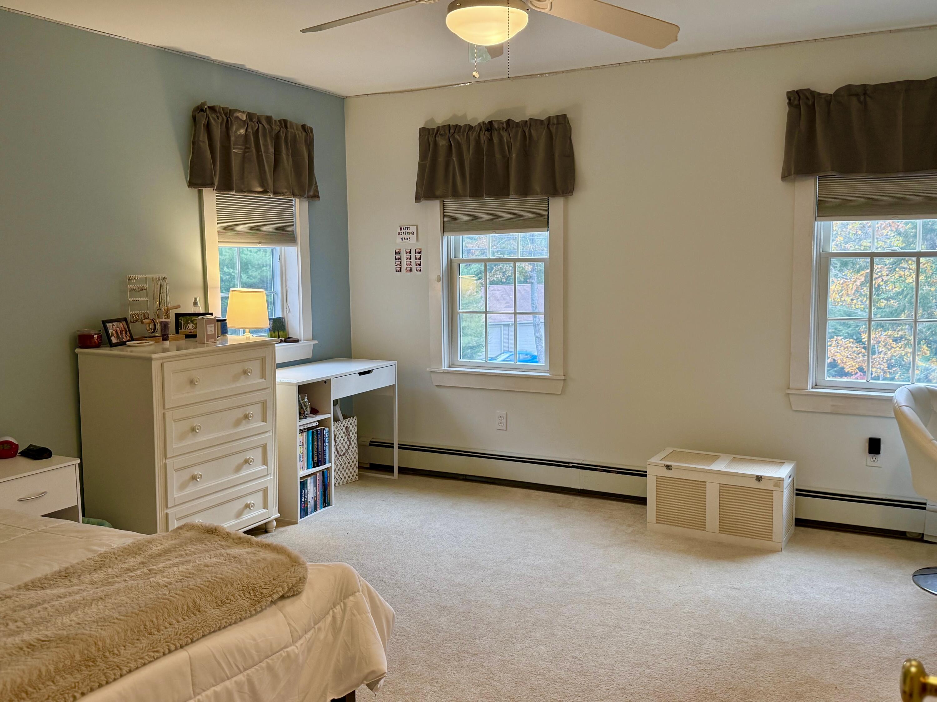 North Yarmouth, Maine, 04097, United States, 3 Bedrooms Bedrooms, ,3 BathroomsBathrooms,Residential,For Sale,1998444