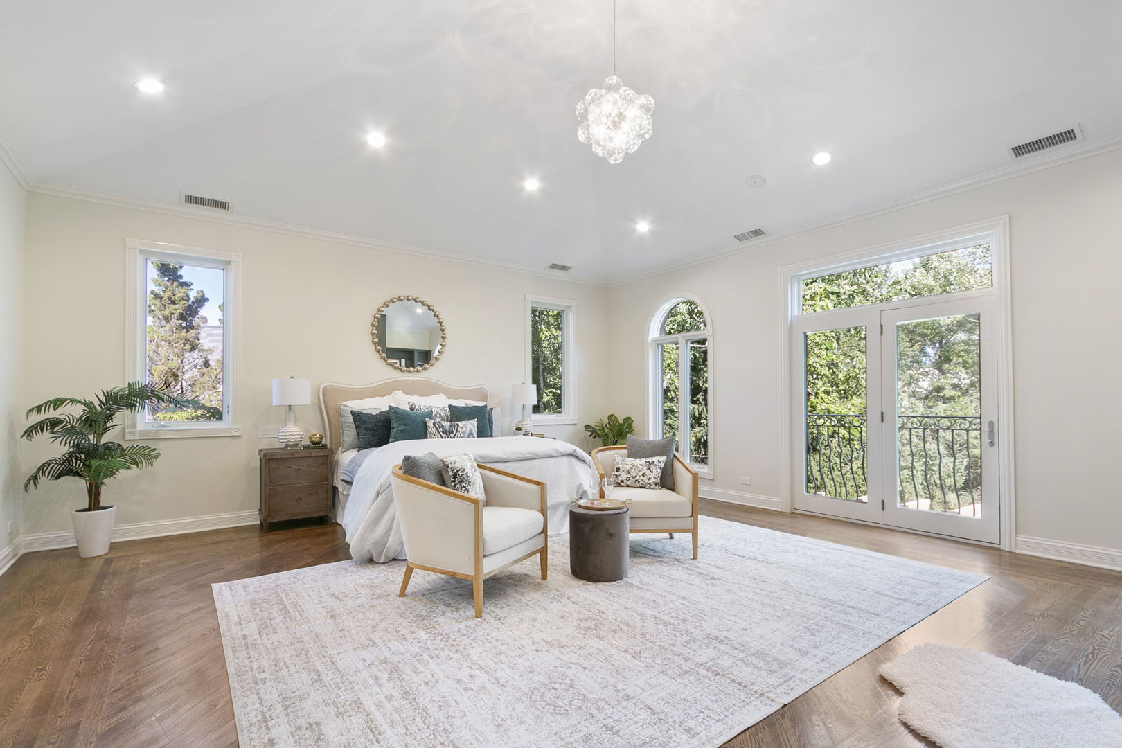 Winnetka, Illinois, 60093, United States, 6 Bedrooms Bedrooms, ,8 BathroomsBathrooms,Residential,For Sale,1991564