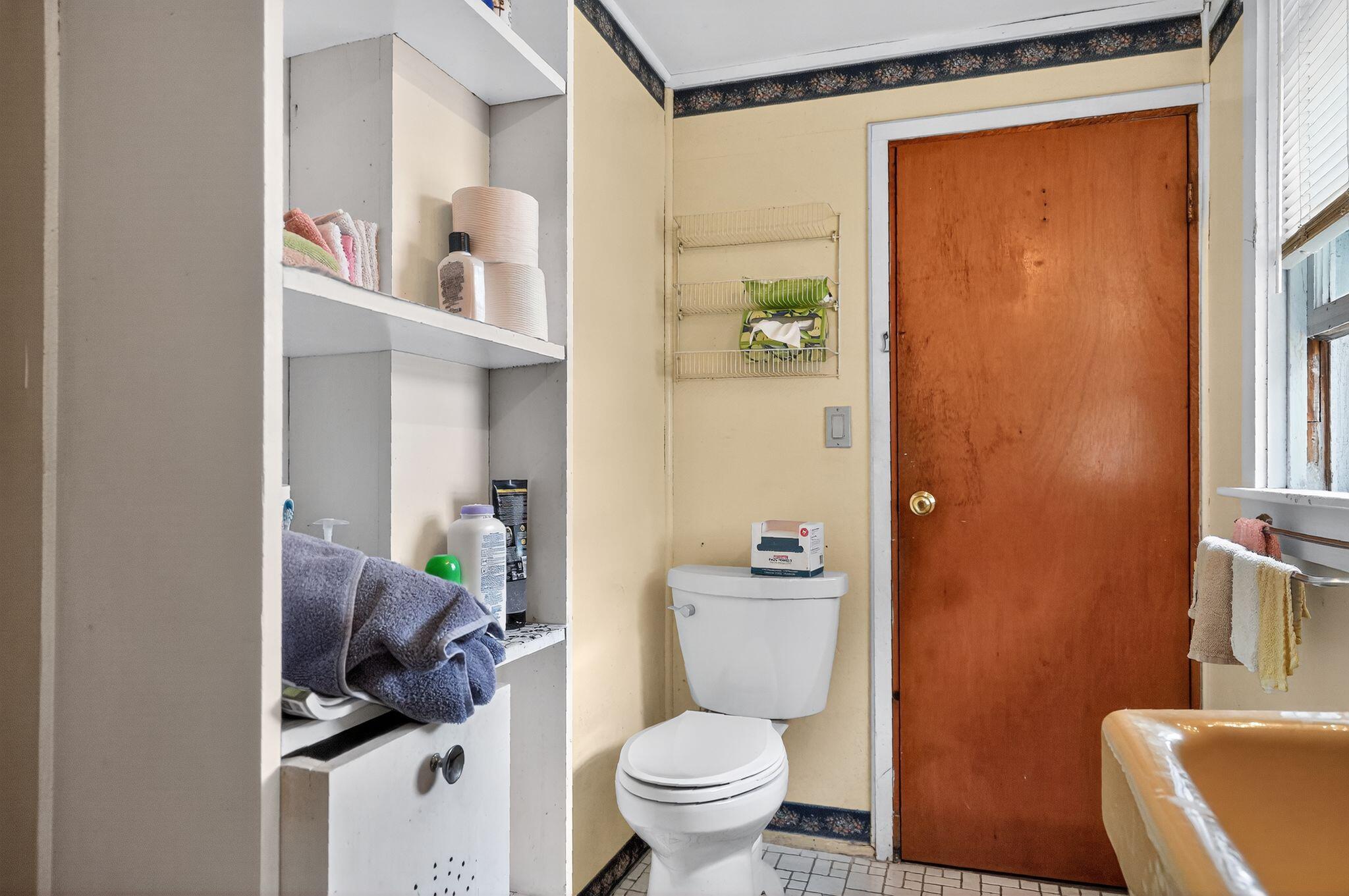 Pocasset, Massachusetts, 02559, United States, 3 Bedrooms Bedrooms, ,1 BathroomBathrooms,Residential,For Sale,1911453