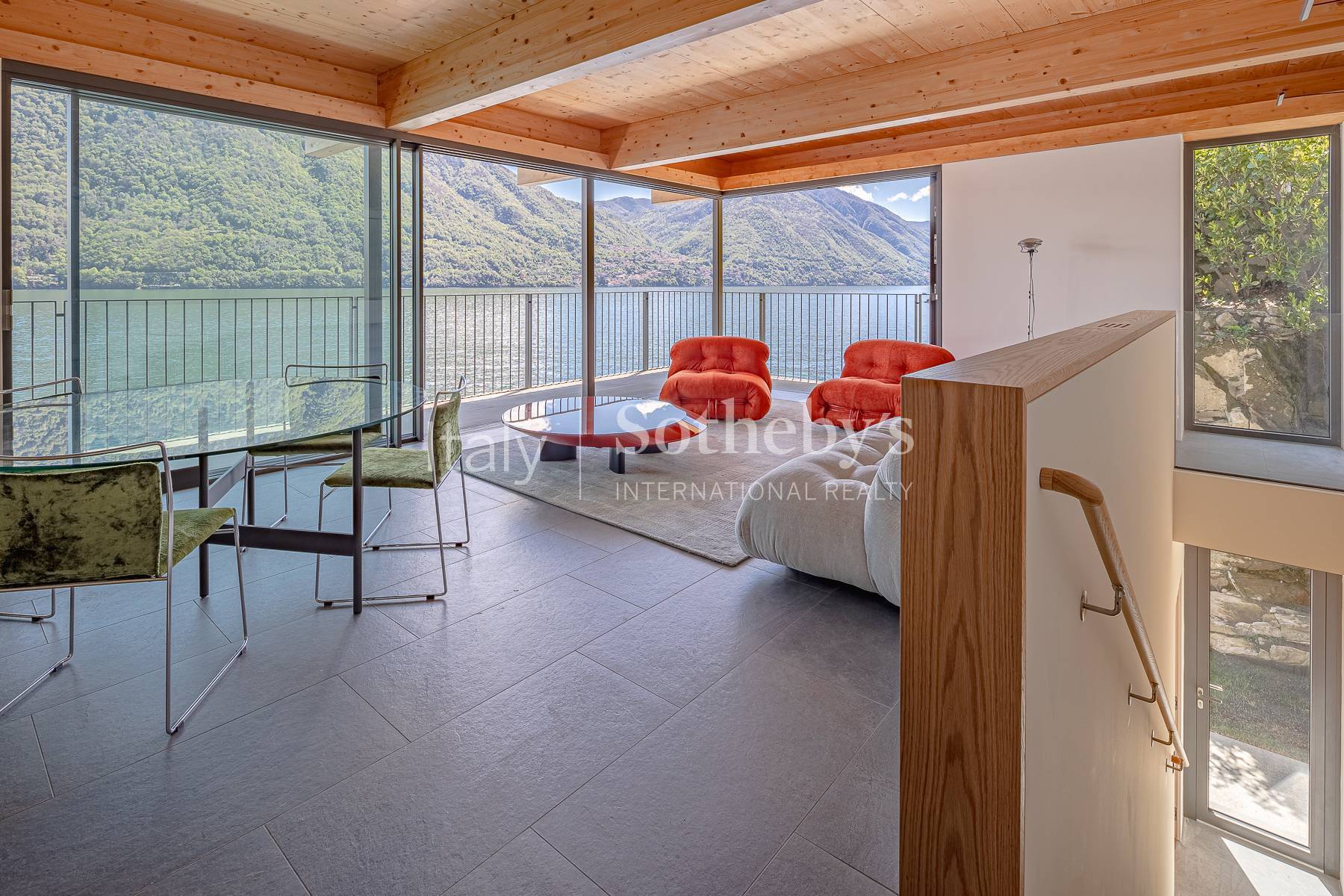  Incredible newly built villa with enchanting lake view - 物件實景