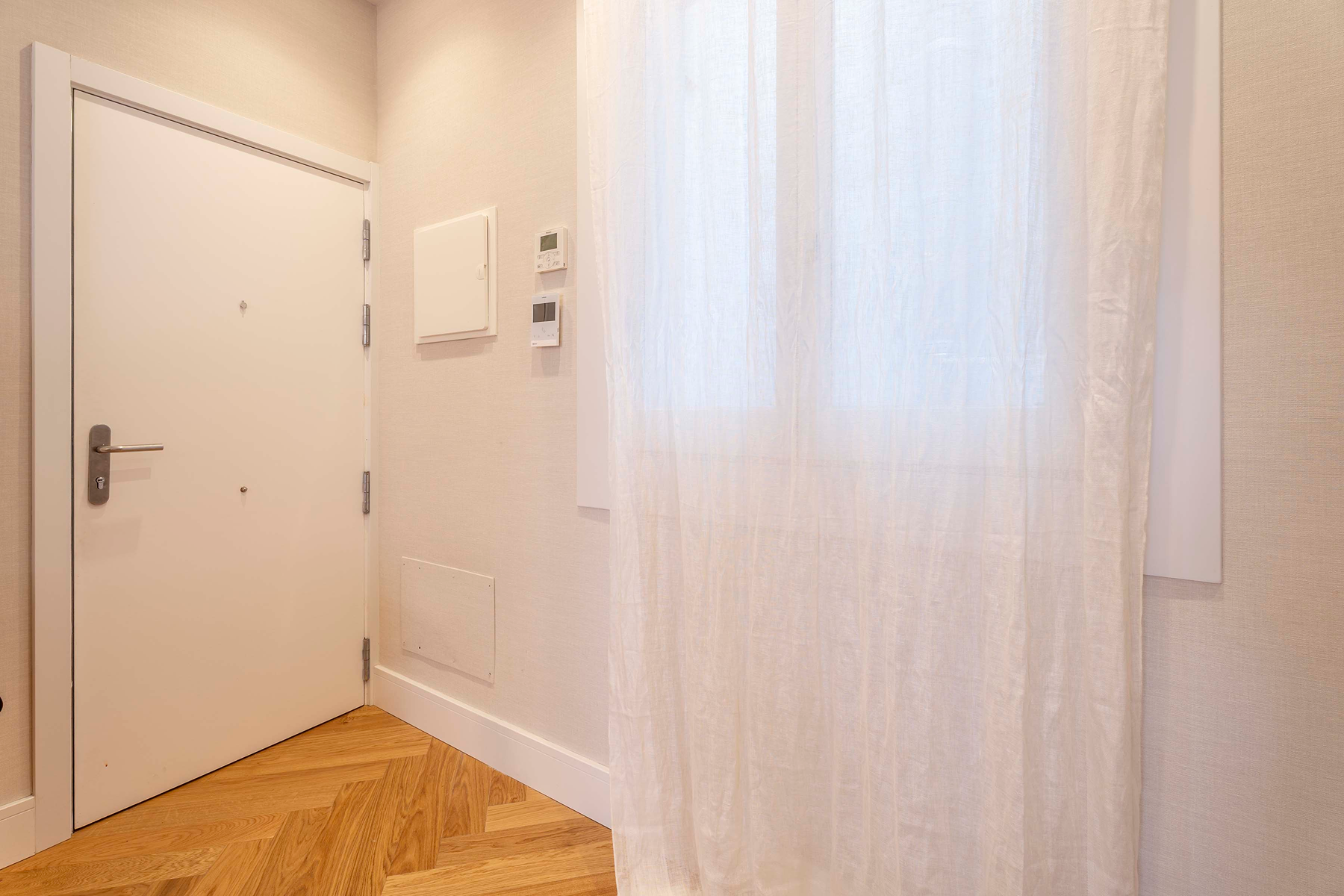  Contemporary Flat with 2 bedrooms and 2 bathrooms in Central Madrid - 物件實景