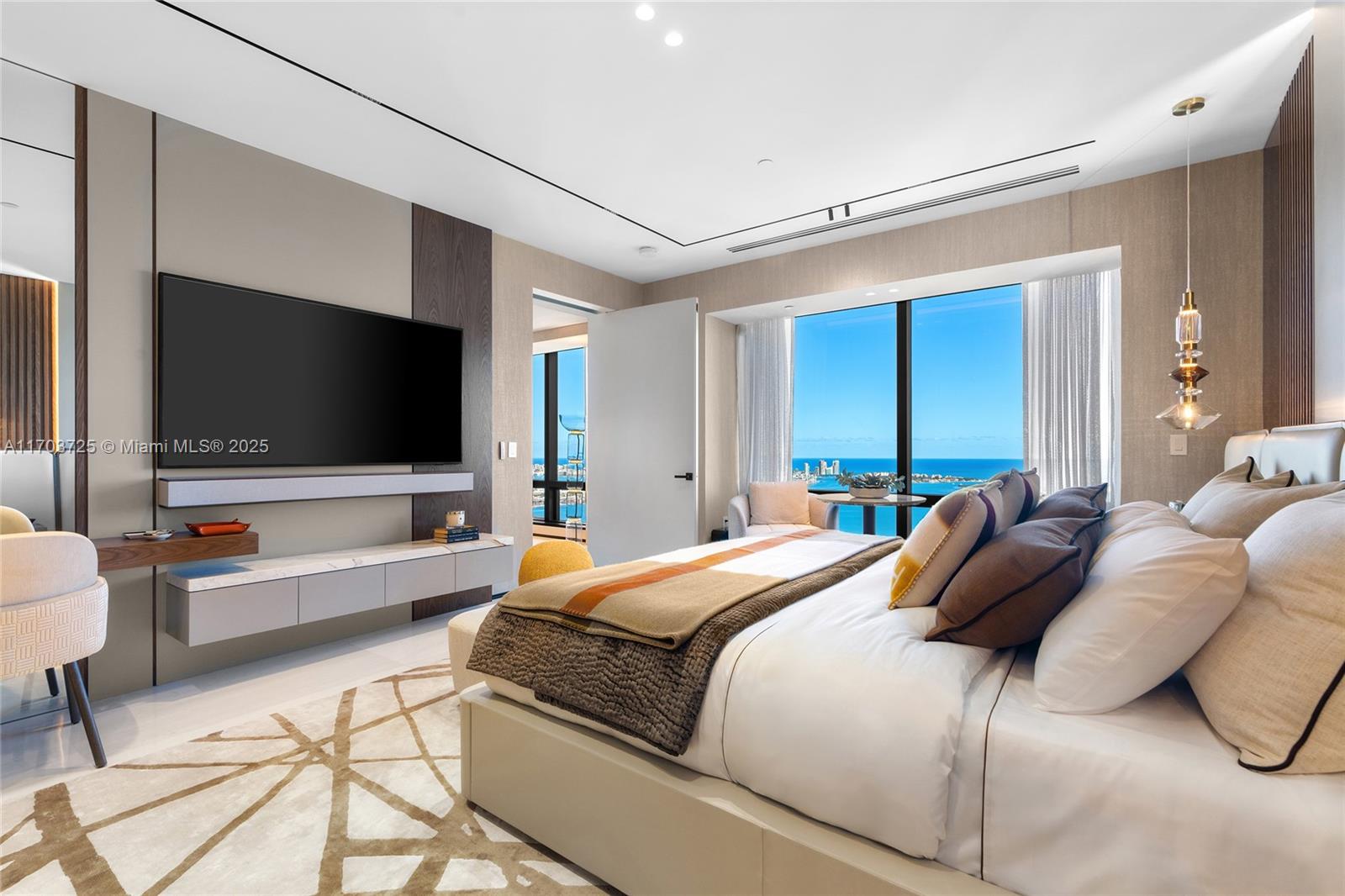1425 Brickell Ave Unit 66D-66E, Miami, Florida, 33131, United States, 4 Bedrooms Bedrooms, ,5 BathroomsBathrooms,Residential,For Sale,1425 Brickell Ave Unit 66D-66E,1682437