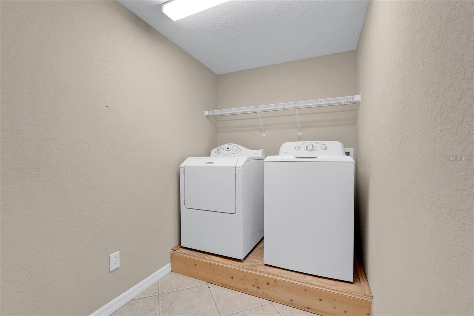 CLERMONT, Florida, 34711, United States, 4 Bedrooms Bedrooms, ,4 BathroomsBathrooms,Residential,For Sale,2003496