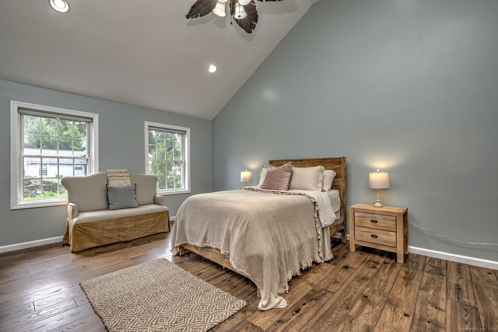 Shelton, Connecticut, 06484, United States, 4 Bedrooms Bedrooms, ,4 BathroomsBathrooms,Residential,For Sale,2001799