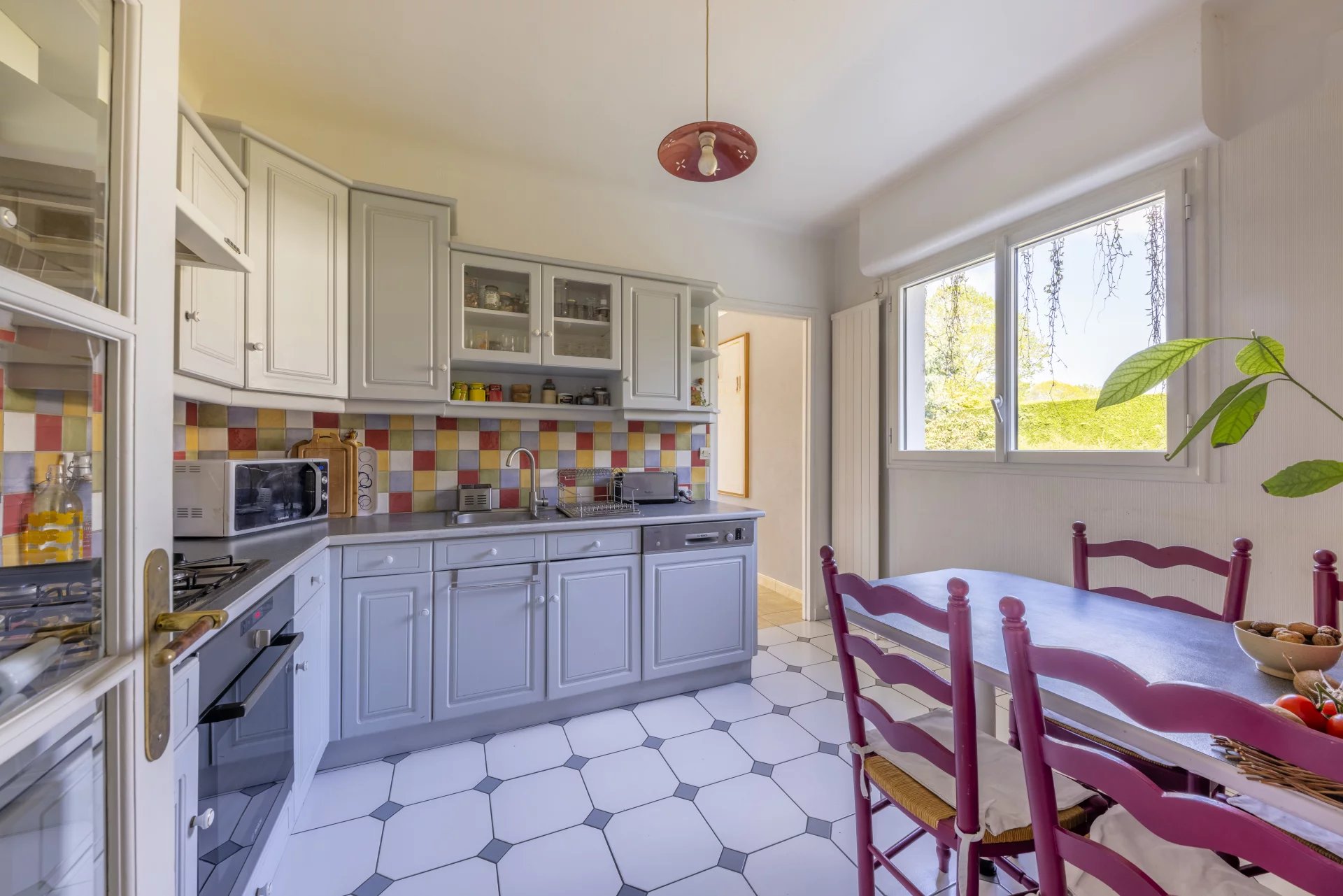 Sucé-sur-Erdre, Pays de la Loire, 44240, FR, 6 Bedrooms Bedrooms, ,3 BathroomsBathrooms,Residential,For Sale,1461051