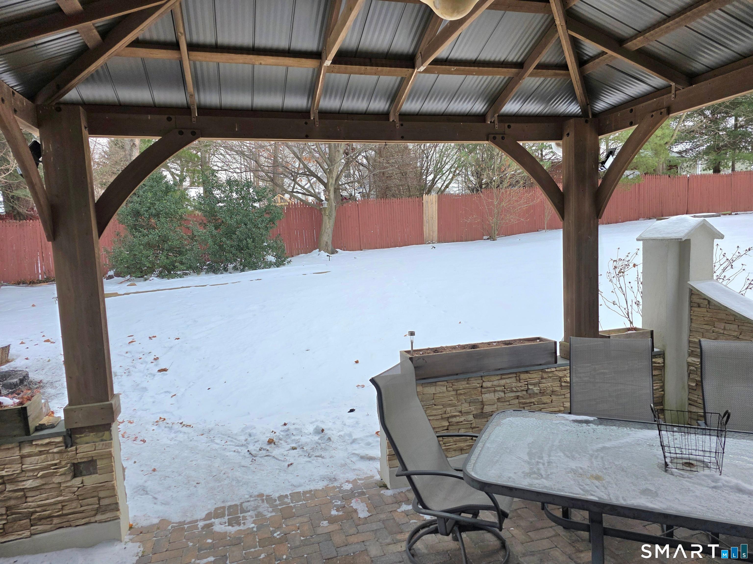 Bristol, Connecticut, 06010, United States, 3 Bedrooms Bedrooms, ,3 BathroomsBathrooms,Residential,For Sale,2008116