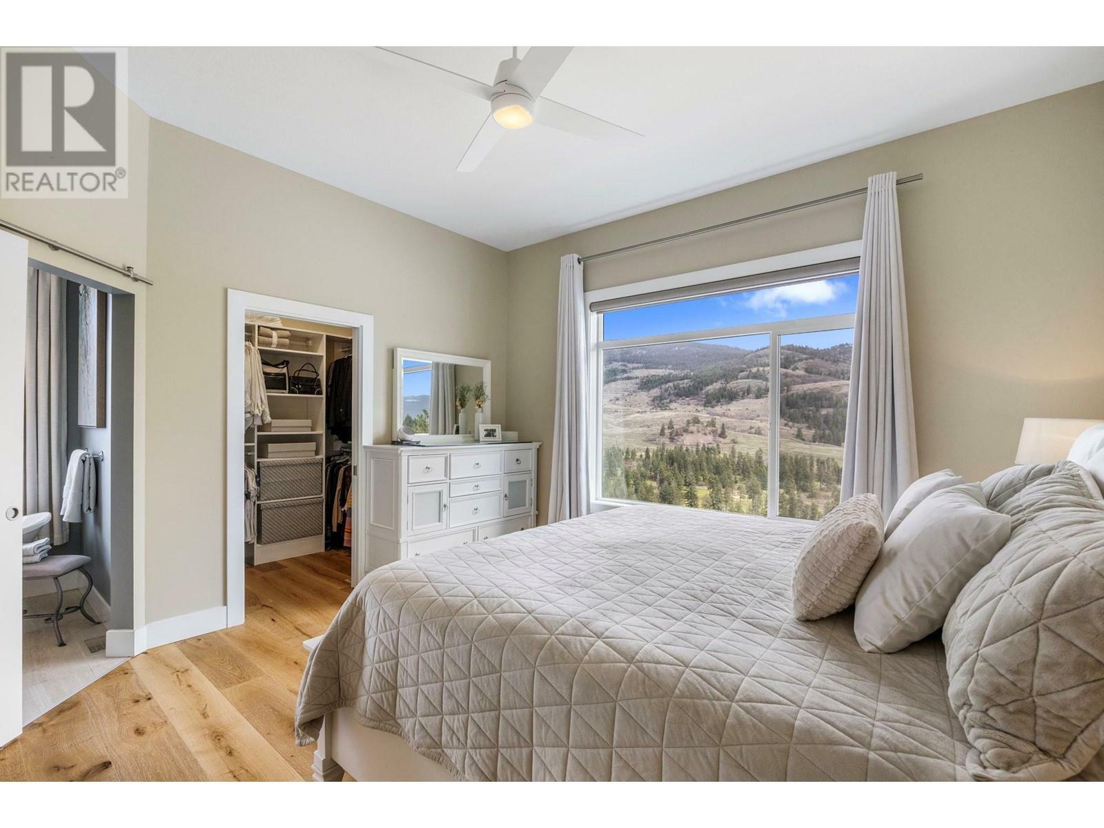 KELOWNA, British Columbia, V1P 1T1, CA, 4 Bedrooms Bedrooms, ,3 BathroomsBathrooms,Residential,For Sale,1837961