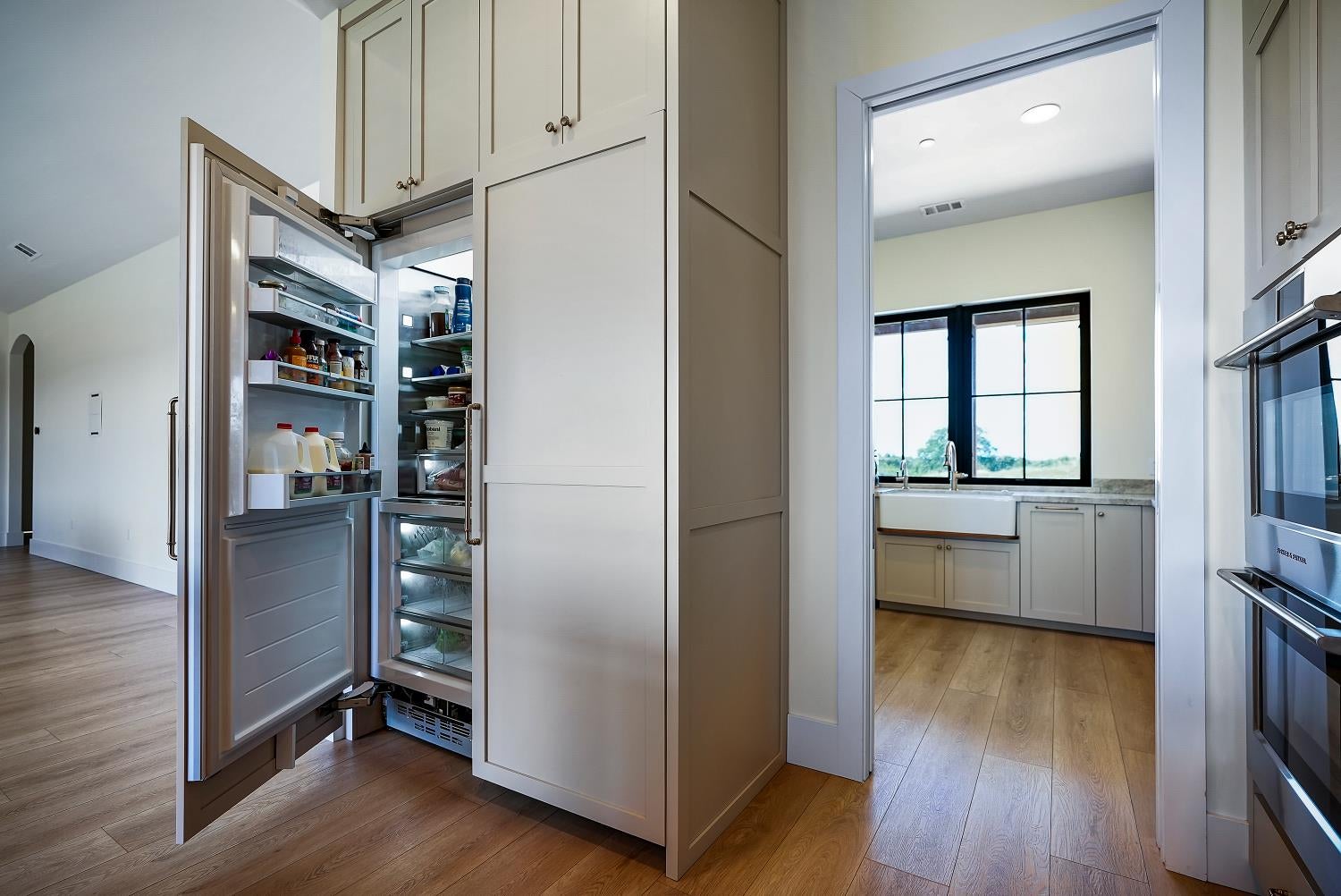 Burson, California, 95225, United States, 4 Bedrooms Bedrooms, ,4 BathroomsBathrooms,Residential,For Sale,2040271