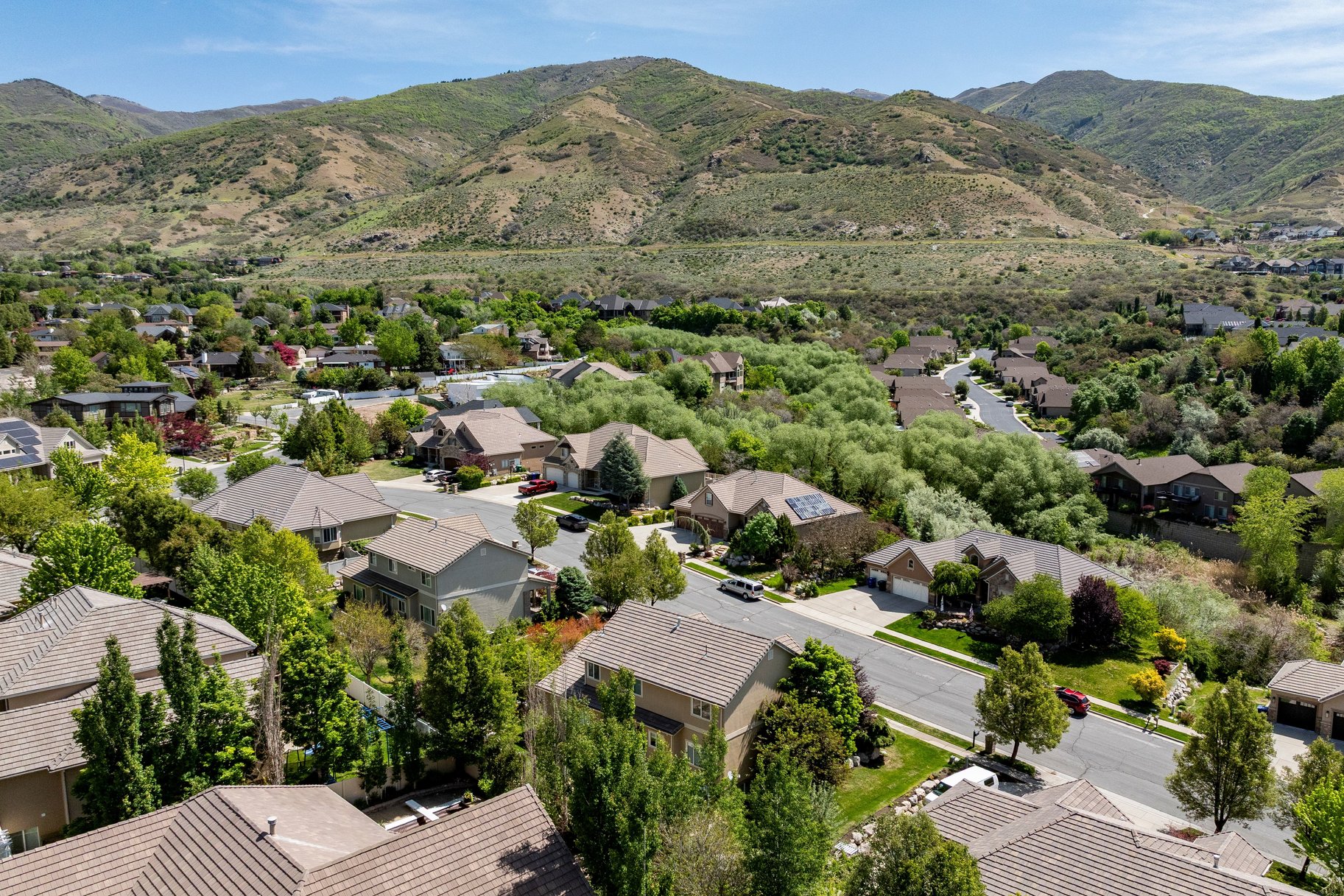  Desirable East Bench Fruit Heights Home in the Hidden Springs Community - 物件實景