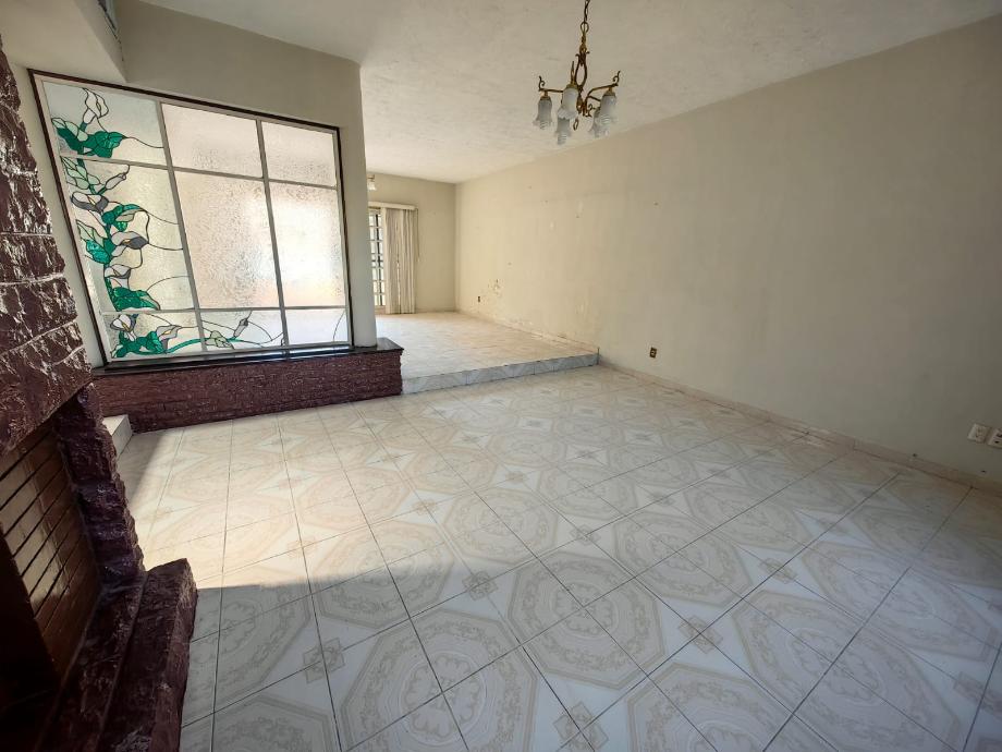 Laguna Sur, Torreón, Coahuila de Zaragoza, 27200, Mexico, 5 Bedrooms Bedrooms, ,4 BathroomsBathrooms,Residential,For Sale,Laguna Sur,1672226