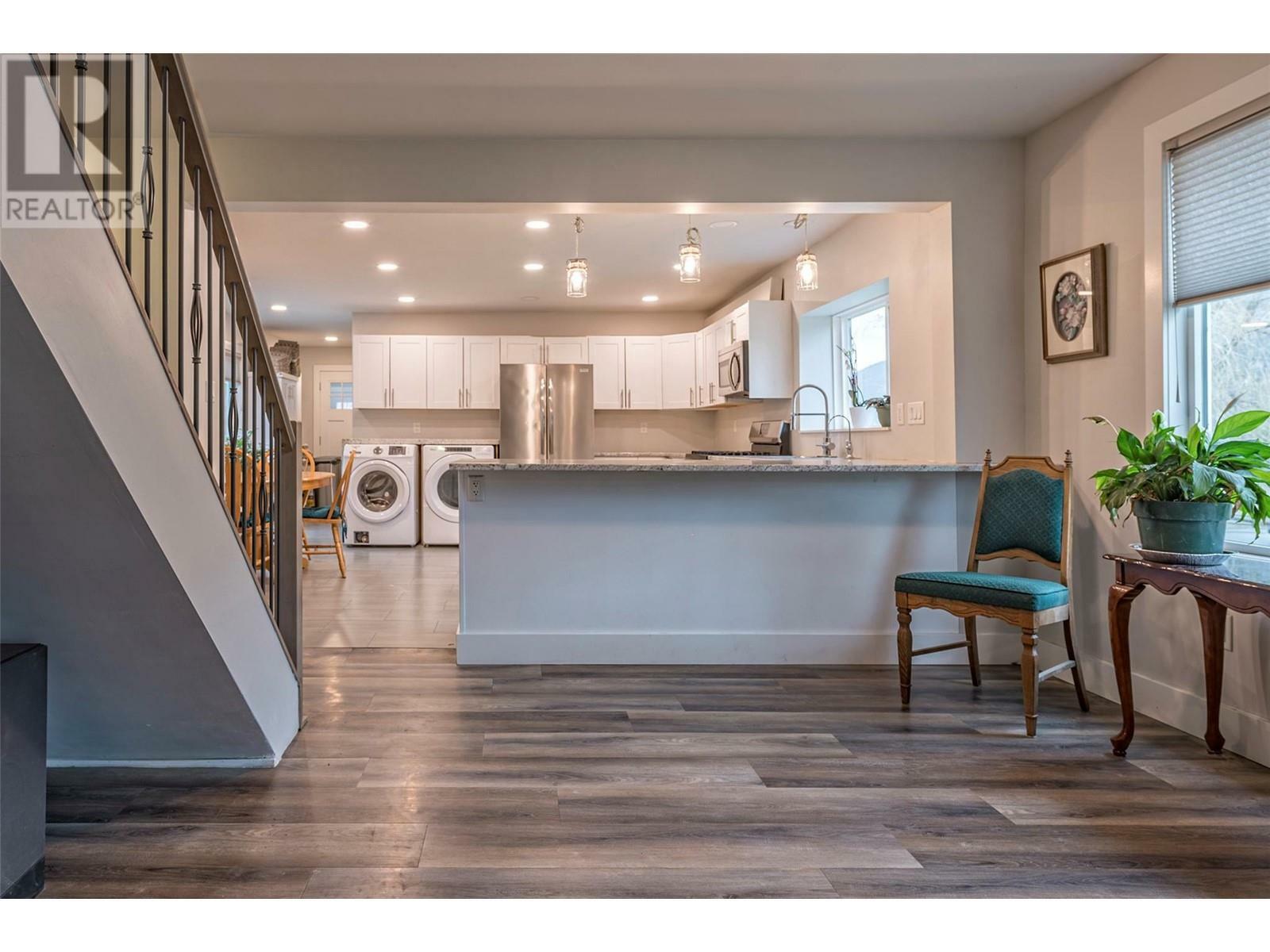 FALKLAND, British Columbia, V0E 1W0, CA, 3 Bedrooms Bedrooms, ,2 BathroomsBathrooms,Residential,For Sale,1836666