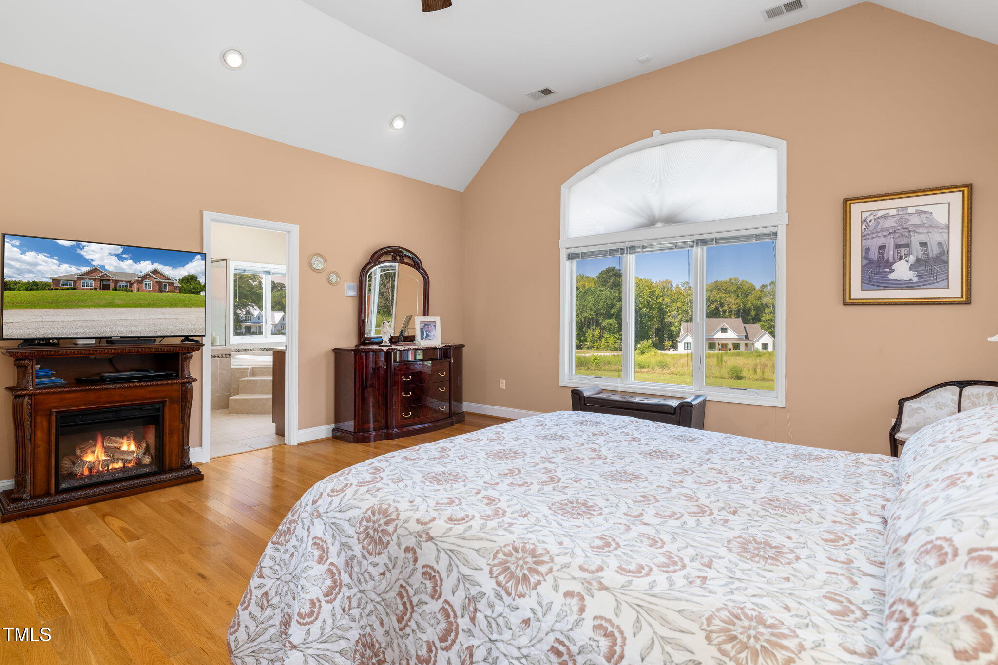 South Hill, Virginia, 23917, United States, 6 Bedrooms Bedrooms, ,5 BathroomsBathrooms,Residential,For Sale,1940439