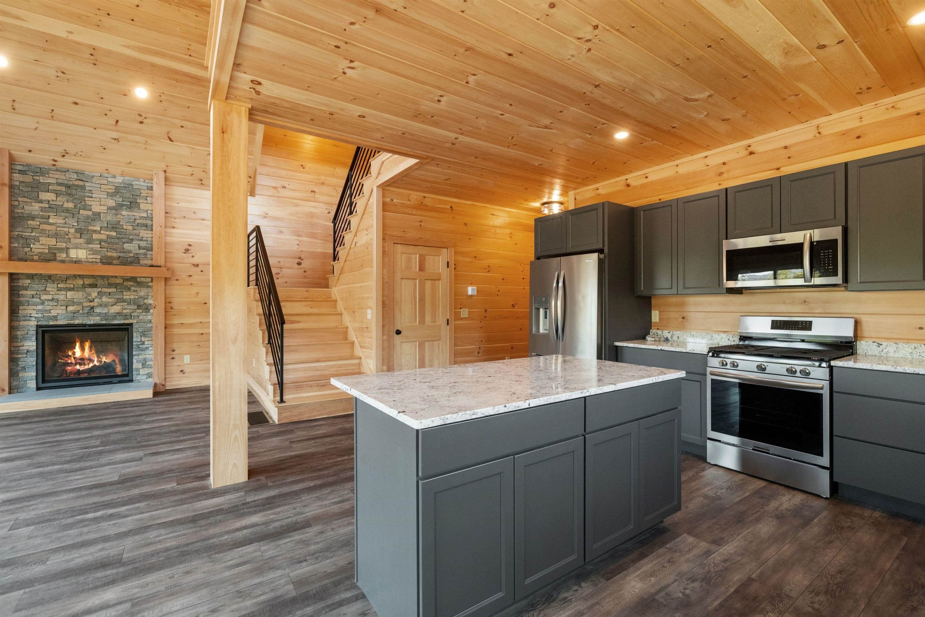 Thornton, New Hampshire, 03285, United States, 3 Bedrooms Bedrooms, ,3 BathroomsBathrooms,Residential,For Sale,1974292