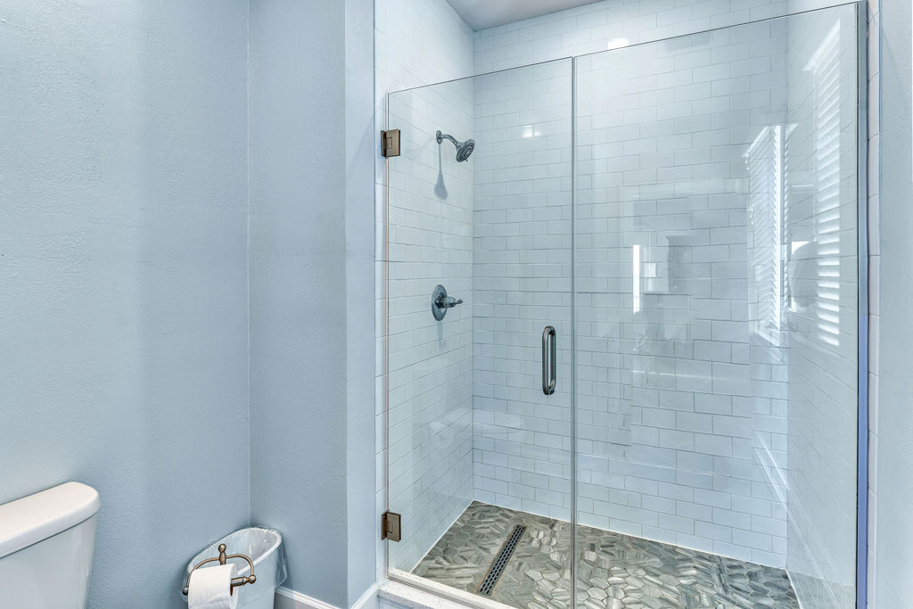 St George Island, Florida, 32328, United States, 5 Bedrooms Bedrooms, ,5 BathroomsBathrooms,Residential,For Sale,1978441