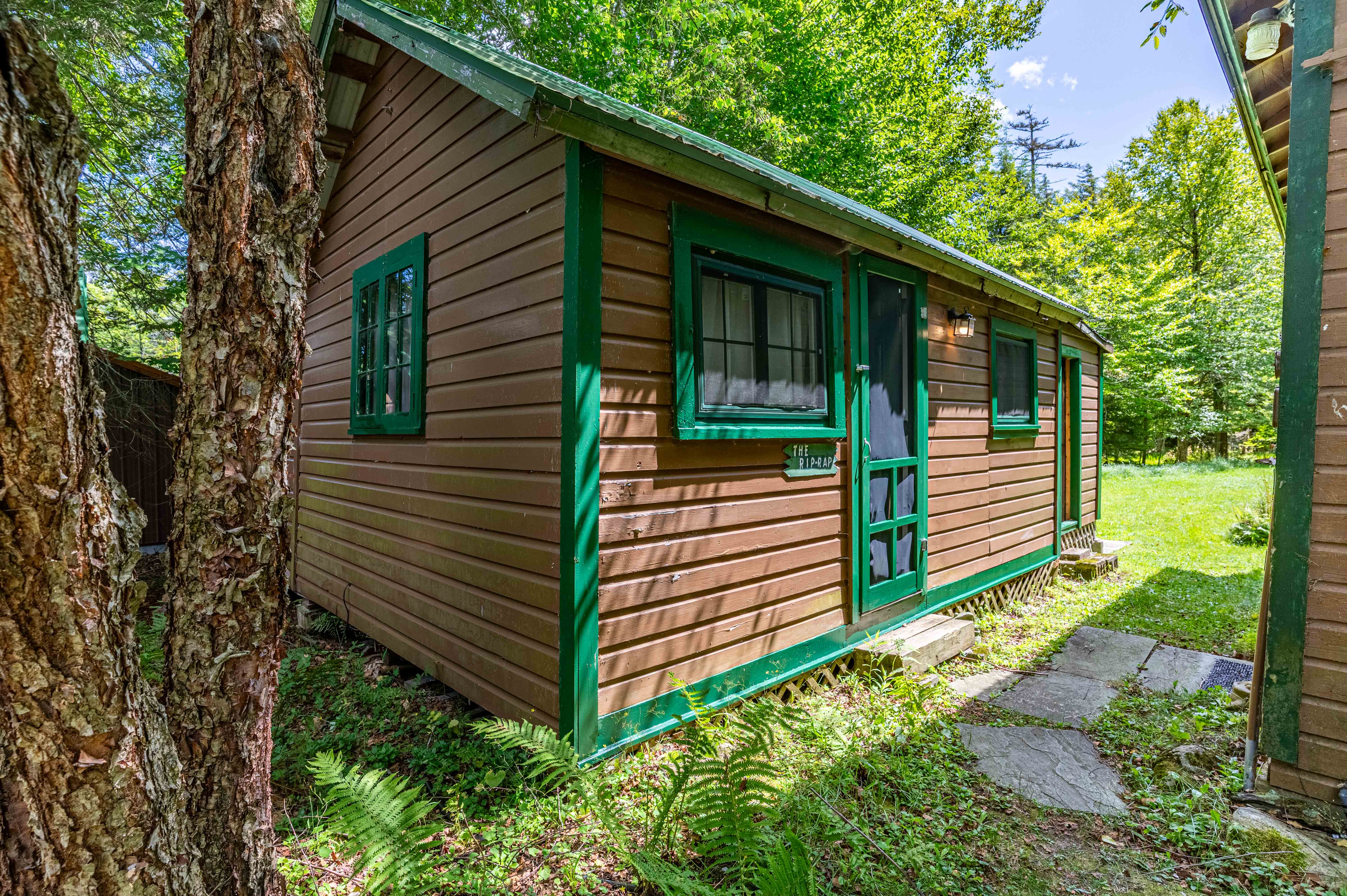  Historic Ramblers Lodge on Fourth Lake - 物件實景