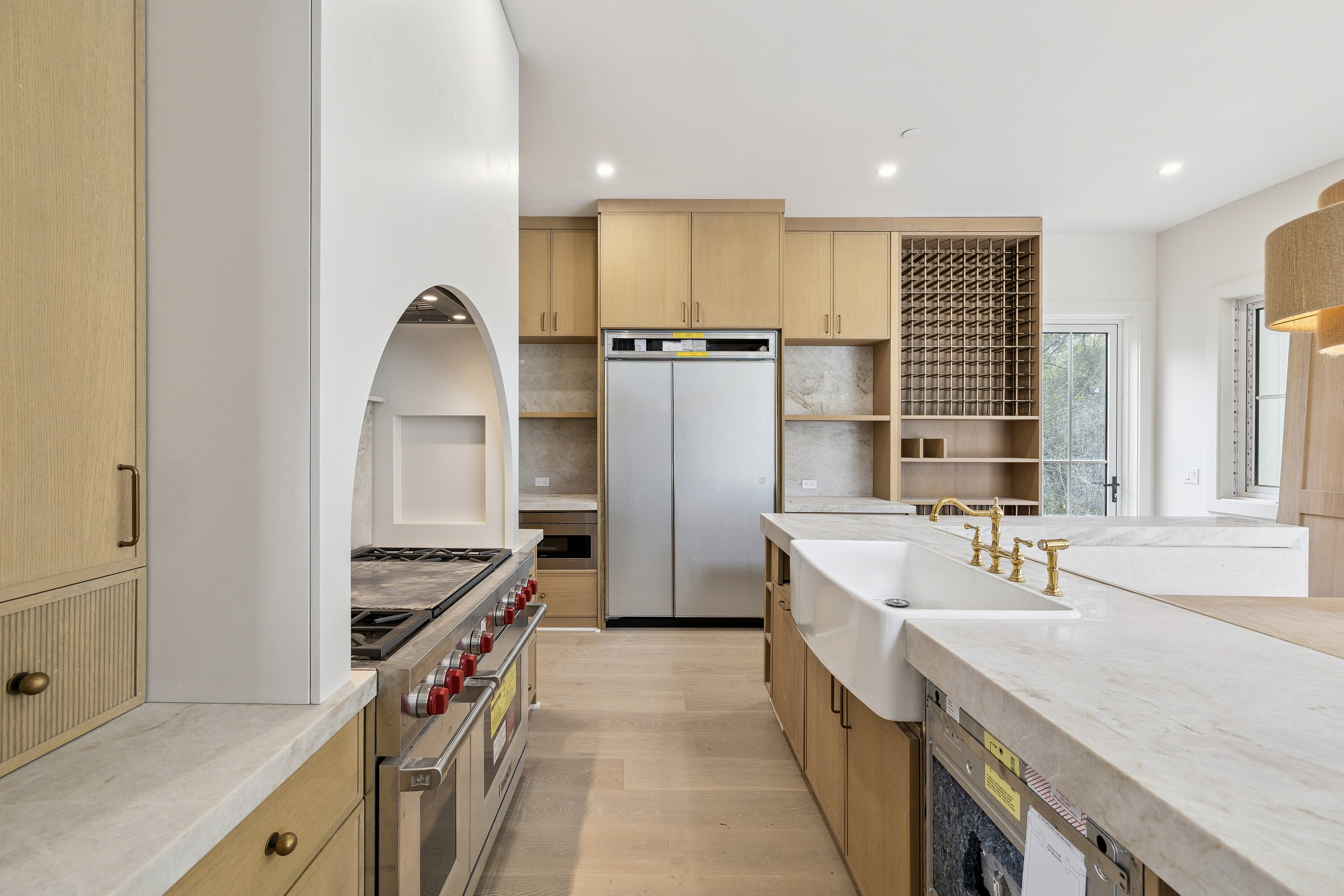  Stunning New Construction with Gulf Views, Courtyard Pool & Designer Finishes - 物件實景