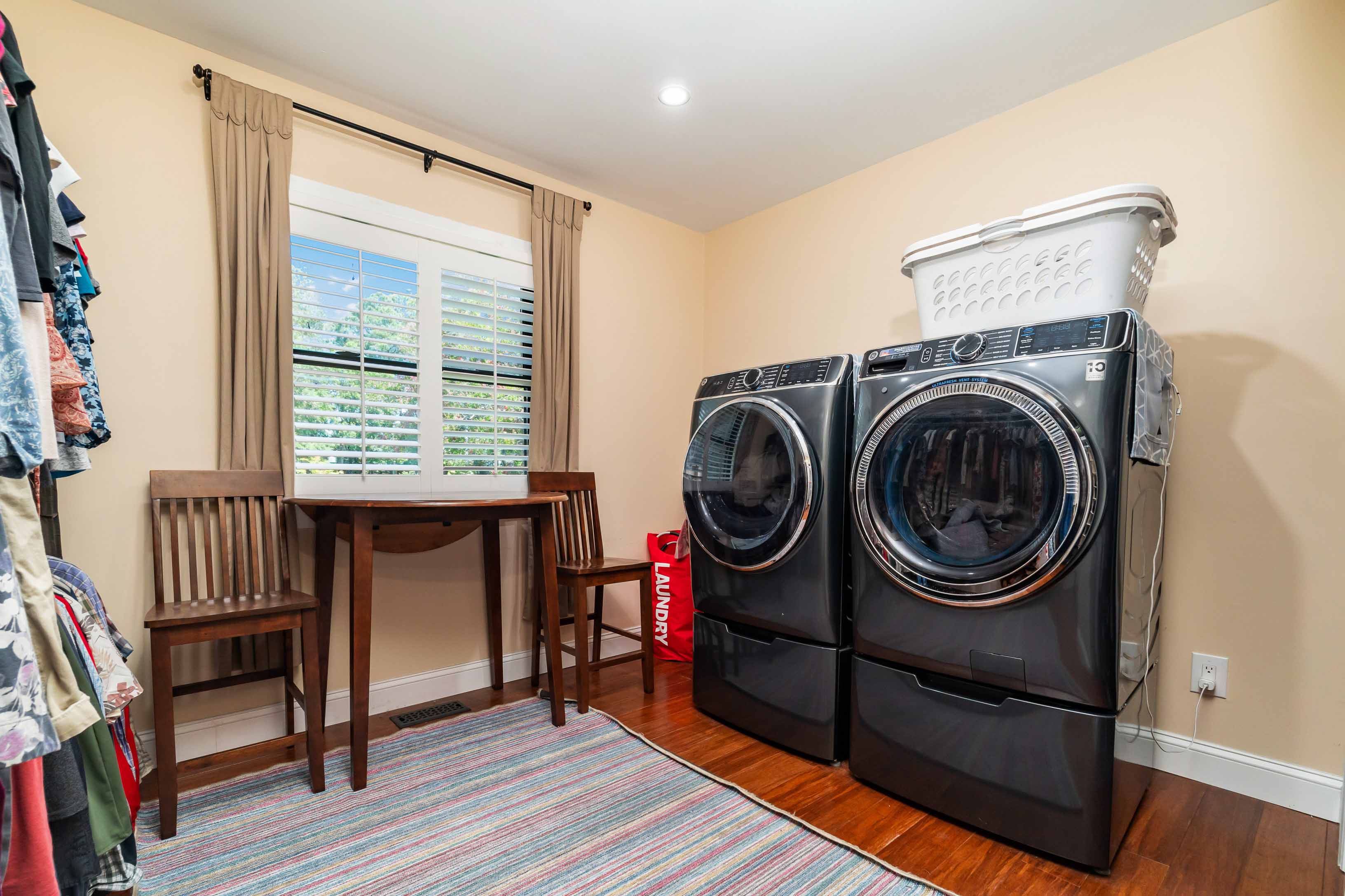 Oriental, North Carolina, 28571, United States, 3 Bedrooms Bedrooms, ,3 BathroomsBathrooms,Residential,For Sale,1979716