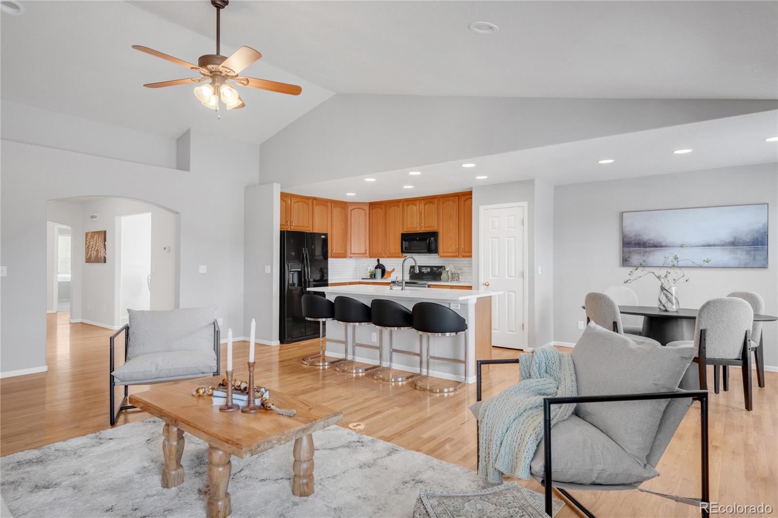 Aurora, Colorado, 80018, United States, 3 Bedrooms Bedrooms, ,3 BathroomsBathrooms,Residential,For Sale,1948994