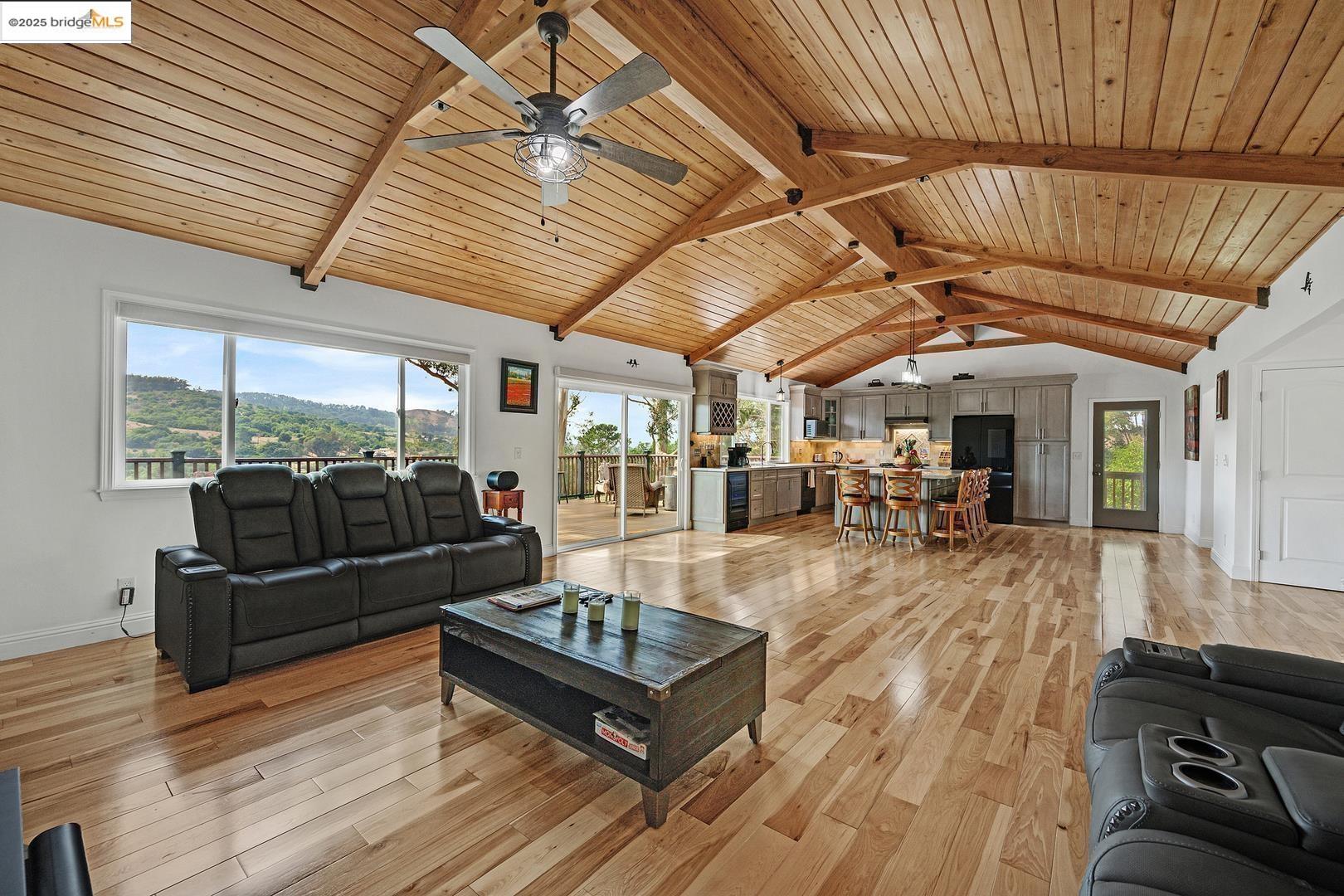 El Sobrante, California, 94803, United States, 4 Bedrooms Bedrooms, ,3 BathroomsBathrooms,Residential,For Sale,1986532