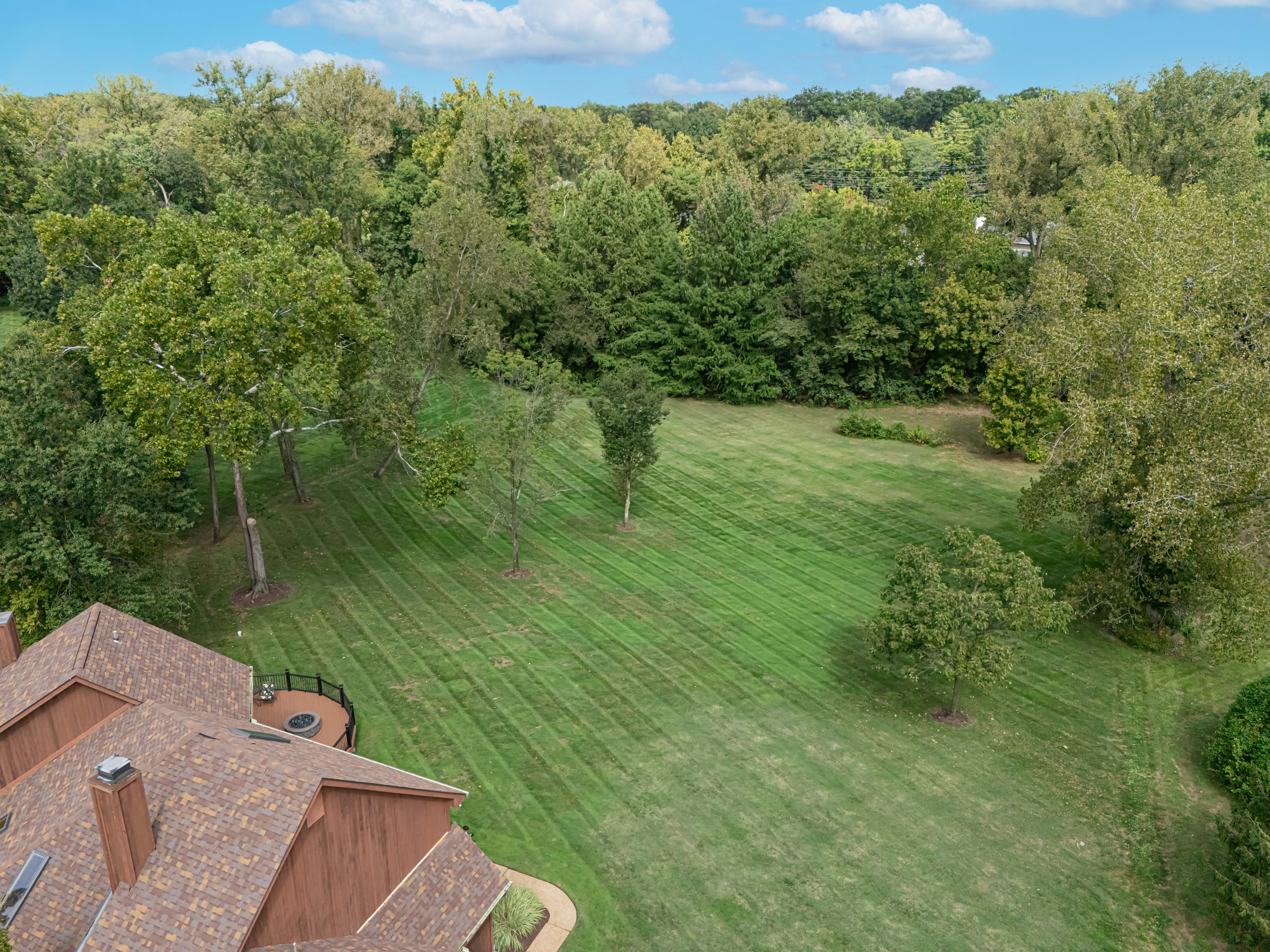  Light-Filled Contemporary on 2.35 Acres in Ladue - 物件實景