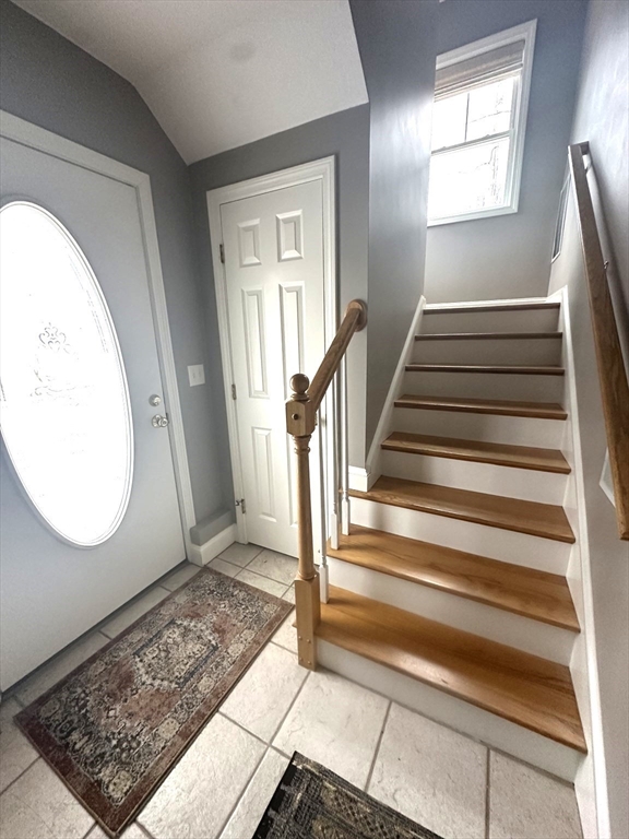 Norwood, Massachusetts, 02062, United States, 2 Bedrooms Bedrooms, ,2 BathroomsBathrooms,Residential,For Sale,1989094