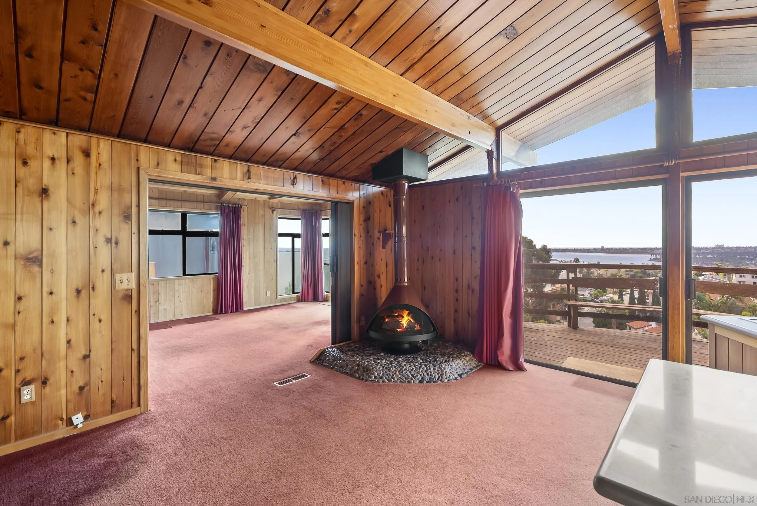 San Diego, California, 92117, United States, 3 Bedrooms Bedrooms, ,3 BathroomsBathrooms,Residential,For Sale,1966862