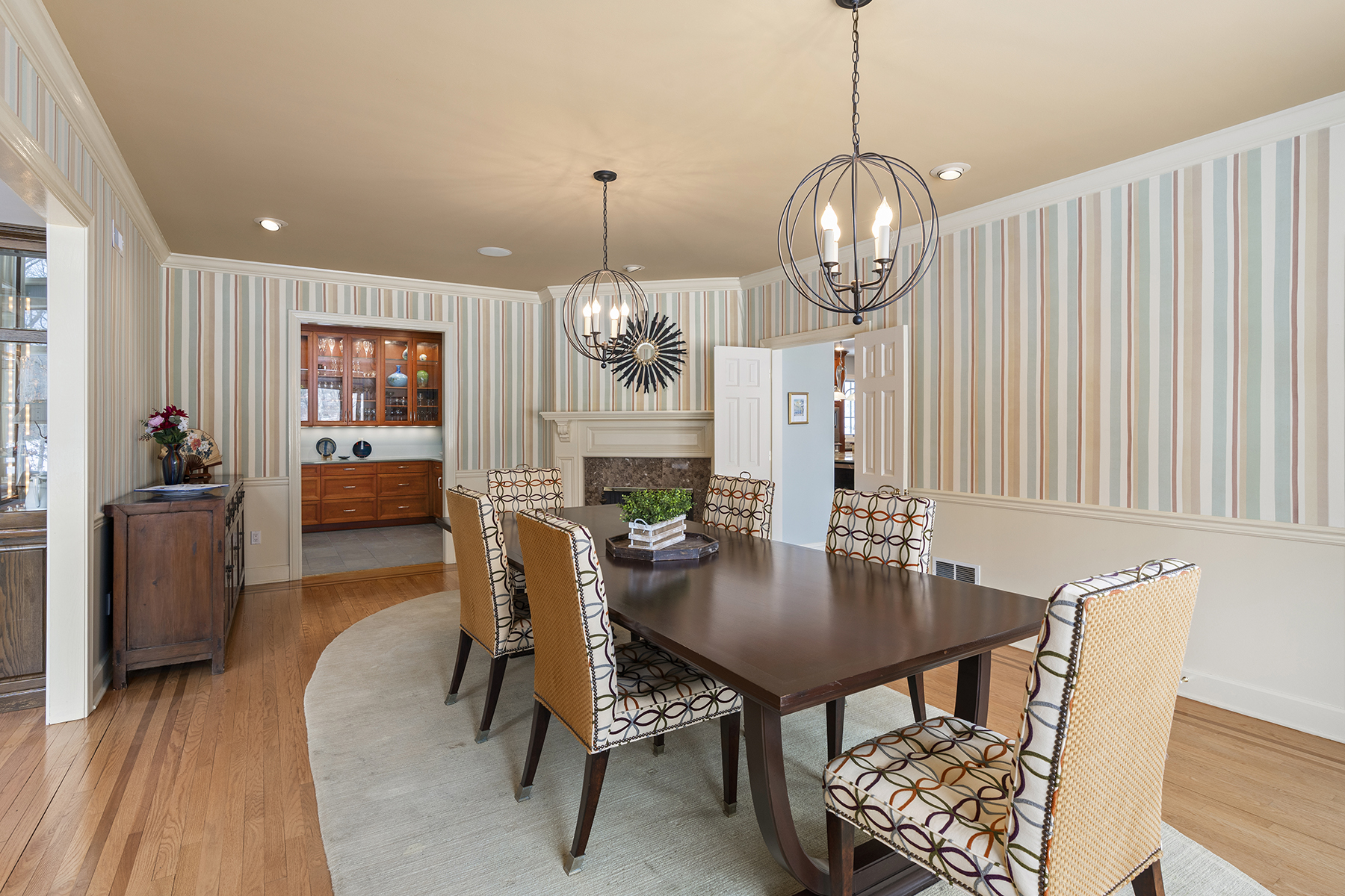  A Remarkable Custom Built Estate Set on Six Breathtaking Private Acres - 物件實景