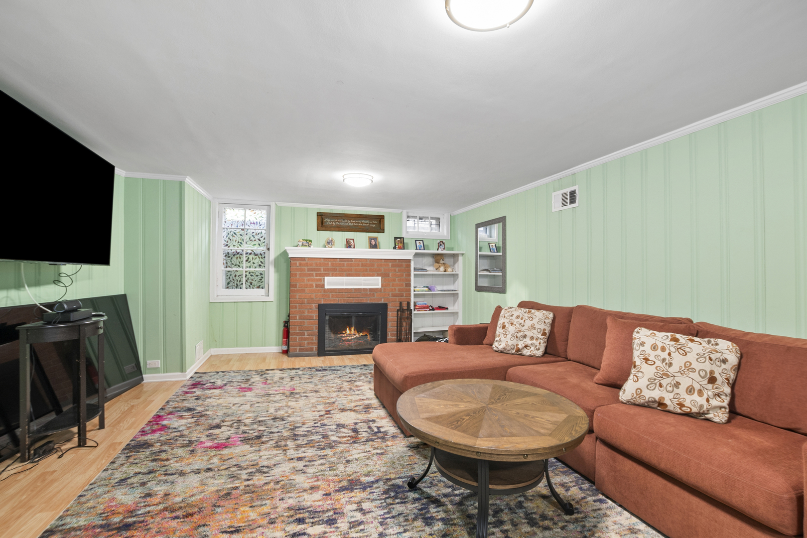 River Forest, Illinois, 60305, United States, 4 Bedrooms Bedrooms, ,3 BathroomsBathrooms,Residential,For Sale,1926113