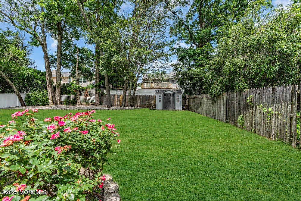 Howell, New Jersey, 07731, United States, 5 Bedrooms Bedrooms, ,4 BathroomsBathrooms,Residential,For Sale,1937473