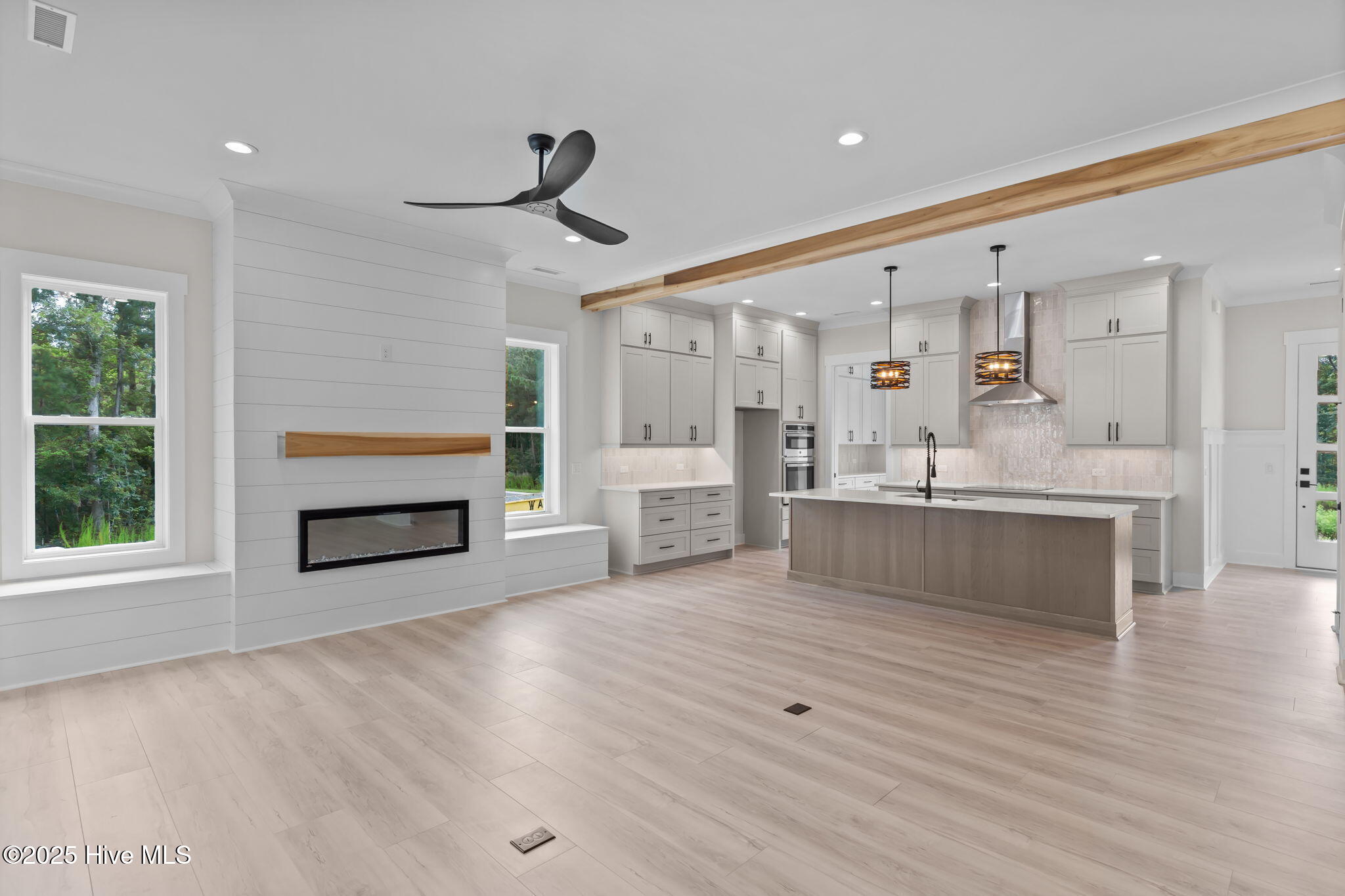 Wilmington, North Carolina, 28411, United States, 4 Bedrooms Bedrooms, ,4 BathroomsBathrooms,Residential,For Sale,2008550