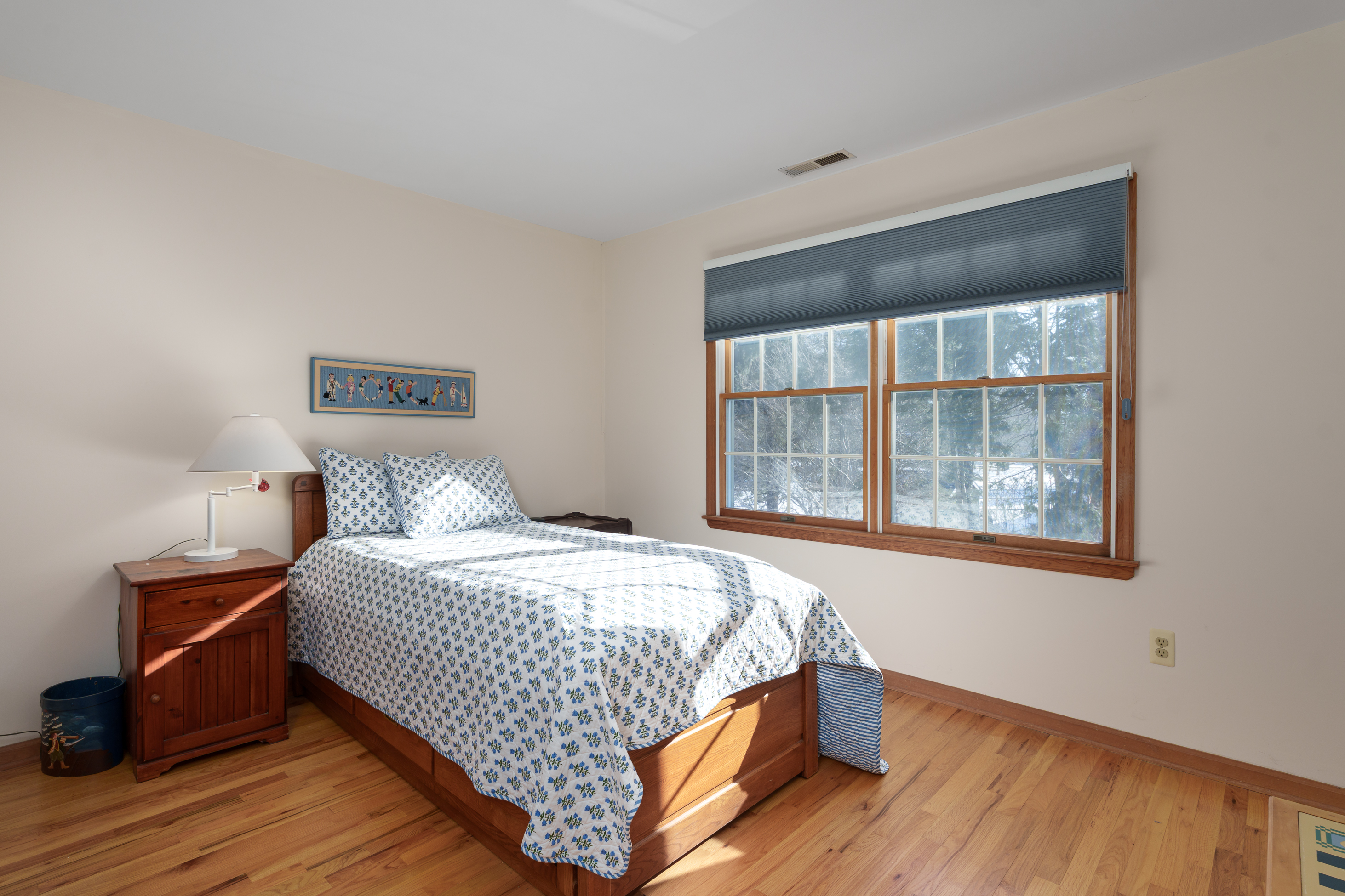  Architecturally Distinct with Greenhouse, Sunroom, and Updated Kitchen - 物件實景