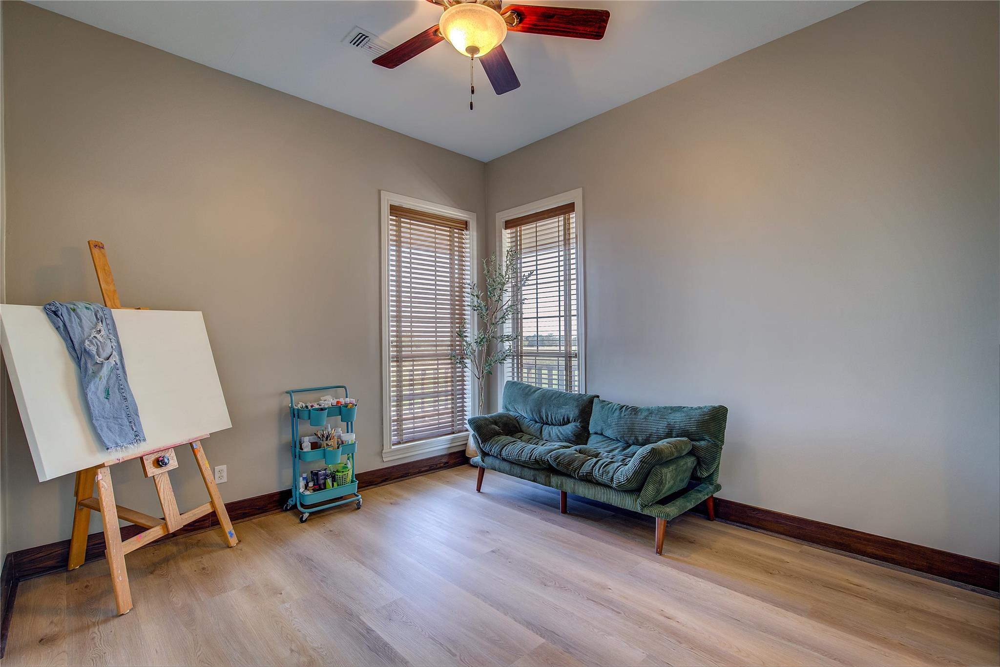 Sulphur Springs, Texas, 75482, United States, 5 Bedrooms Bedrooms, ,6 BathroomsBathrooms,Residential,For Sale,1978308