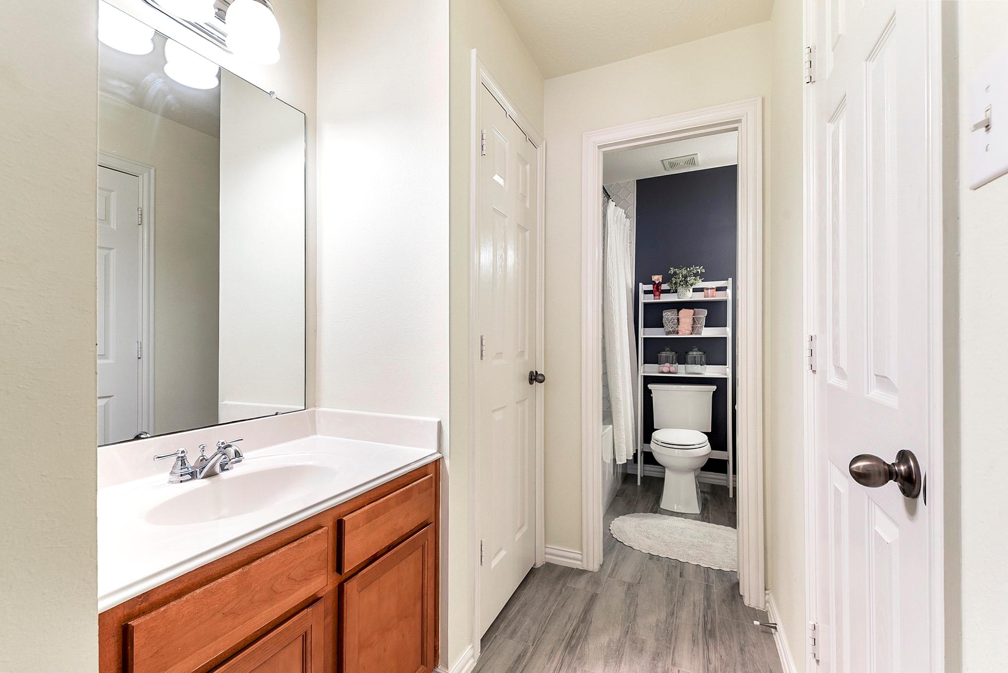 Katy, Texas, 77494, United States, 5 Bedrooms Bedrooms, ,5 BathroomsBathrooms,Residential,For Sale,1935993