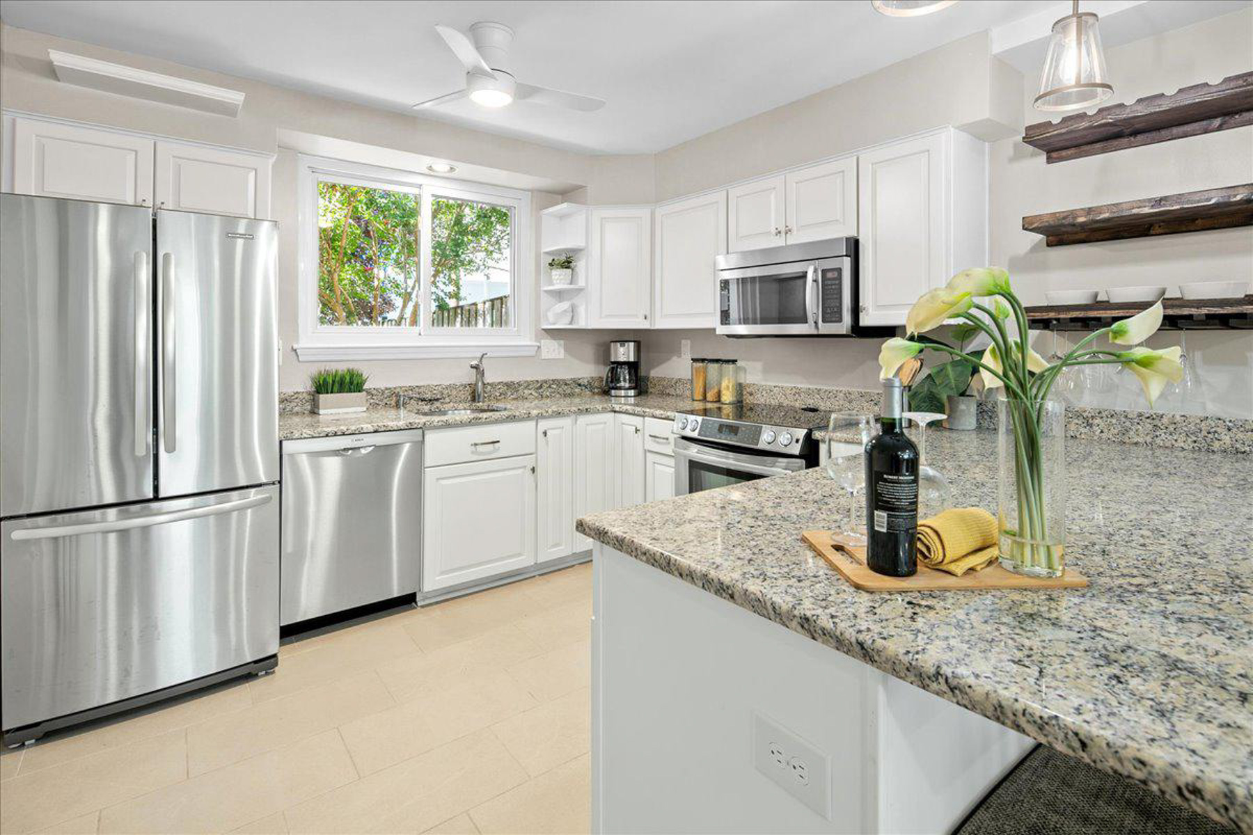  1420 Woodbine Street, Alexandria, VA, 22302 - 物件實景