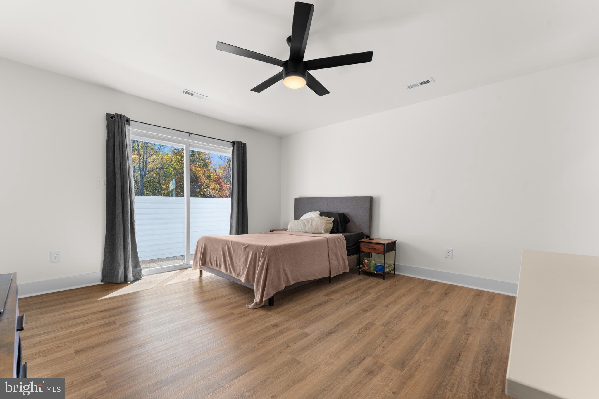 Culpeper, Virginia, 22701, United States, 3 Bedrooms Bedrooms, ,4 BathroomsBathrooms,Residential,For Sale,1984600