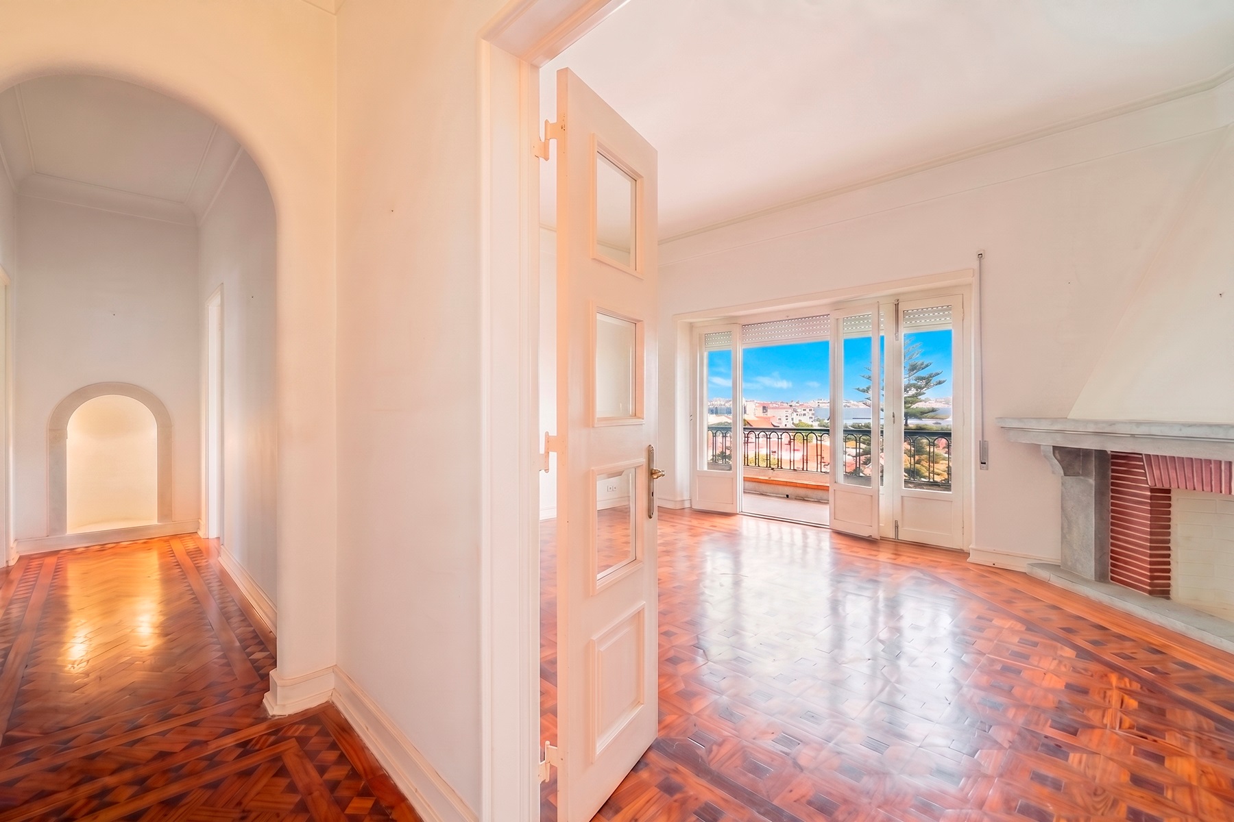  Detached house, 6 bedrooms, for Sale - 物件實景