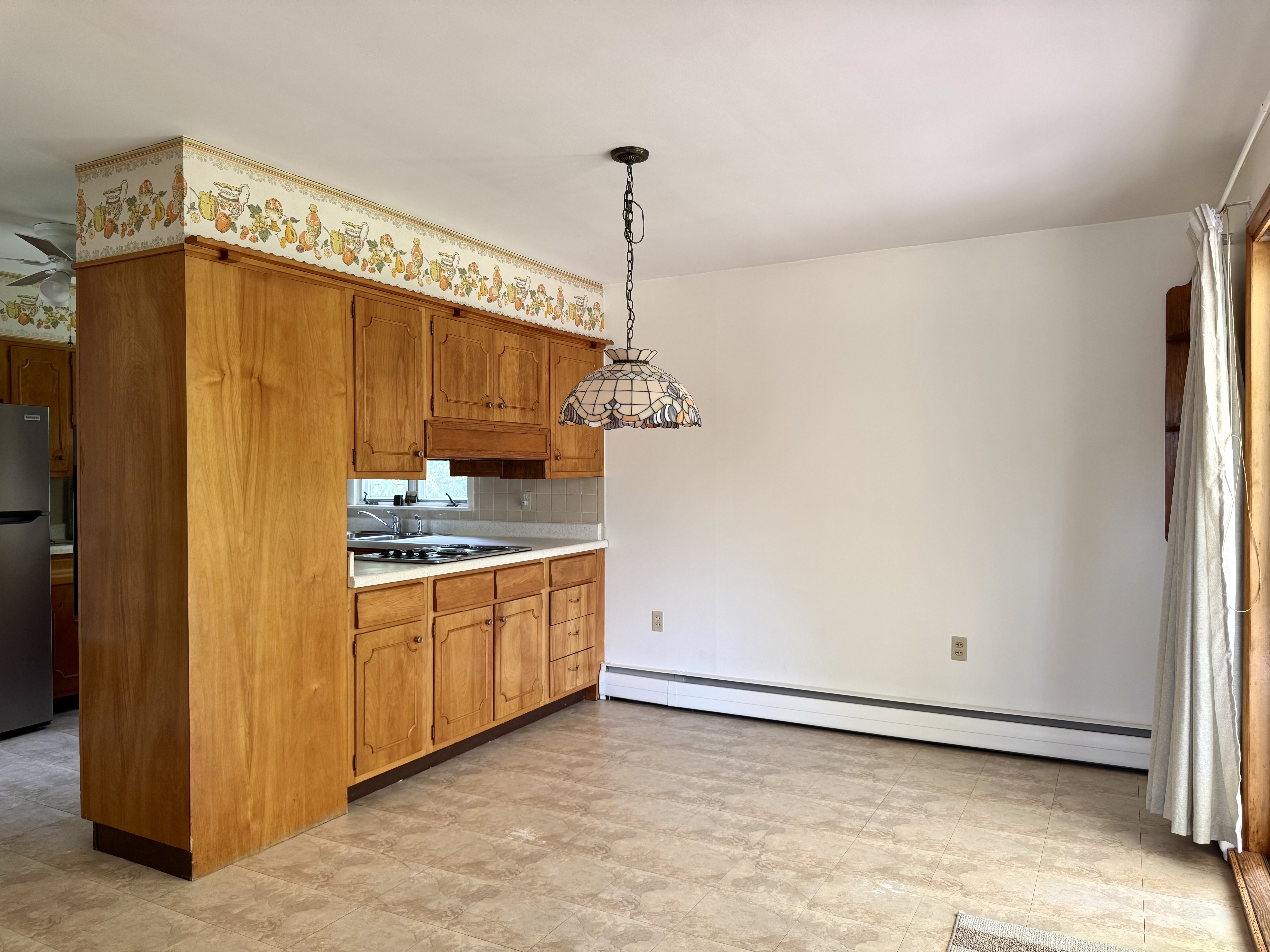 Catskill, New York, 12414, United States, 6 Bedrooms Bedrooms, ,3 BathroomsBathrooms,Residential,For Sale,1983582