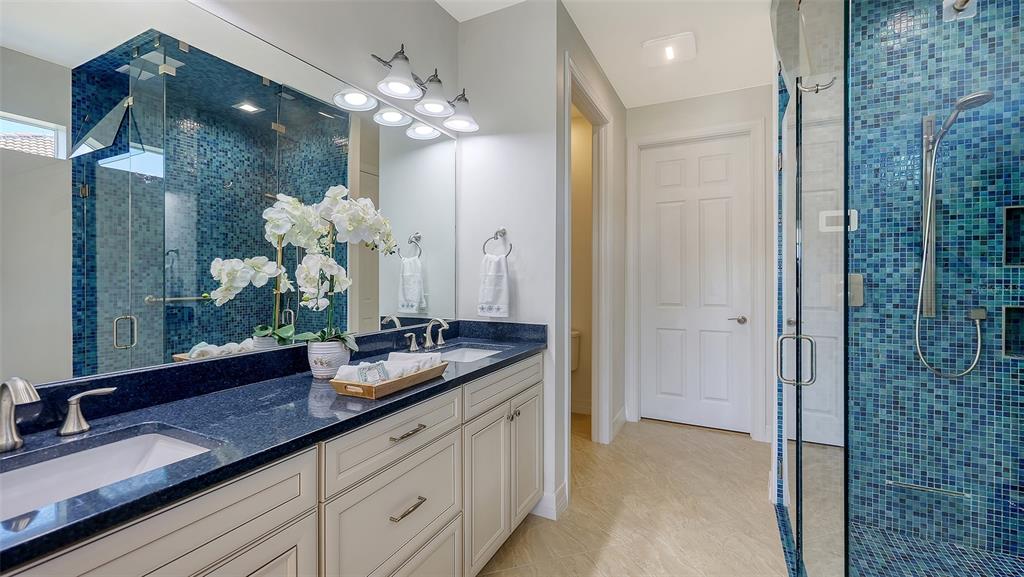 Sarasota, Florida, 34238, United States, 3 Bedrooms Bedrooms, ,2 BathroomsBathrooms,Residential,For Sale,1994399