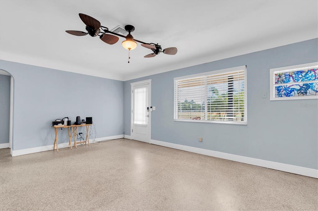 Gulfport, Florida, 33707, United States, 3 Bedrooms Bedrooms, ,1 BathroomBathrooms,Residential,For Sale,1997184