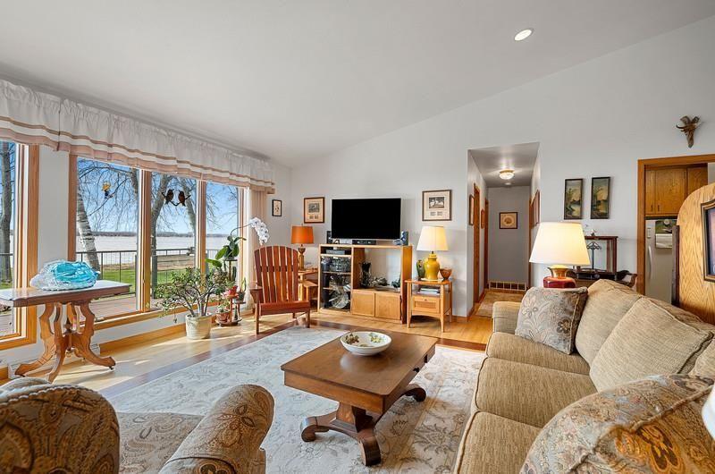 SHAWANO, Wisconsin, 54166, United States, 3 Bedrooms Bedrooms, ,2 BathroomsBathrooms,Residential,For Sale,1792978