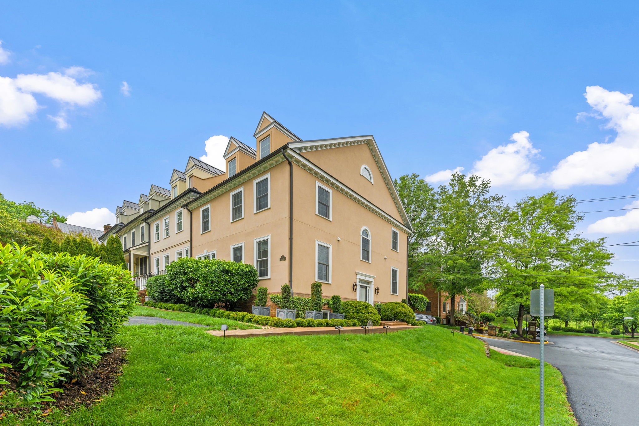  12 Orange Drive, Middleburg, VA, 20117 - 物件實景