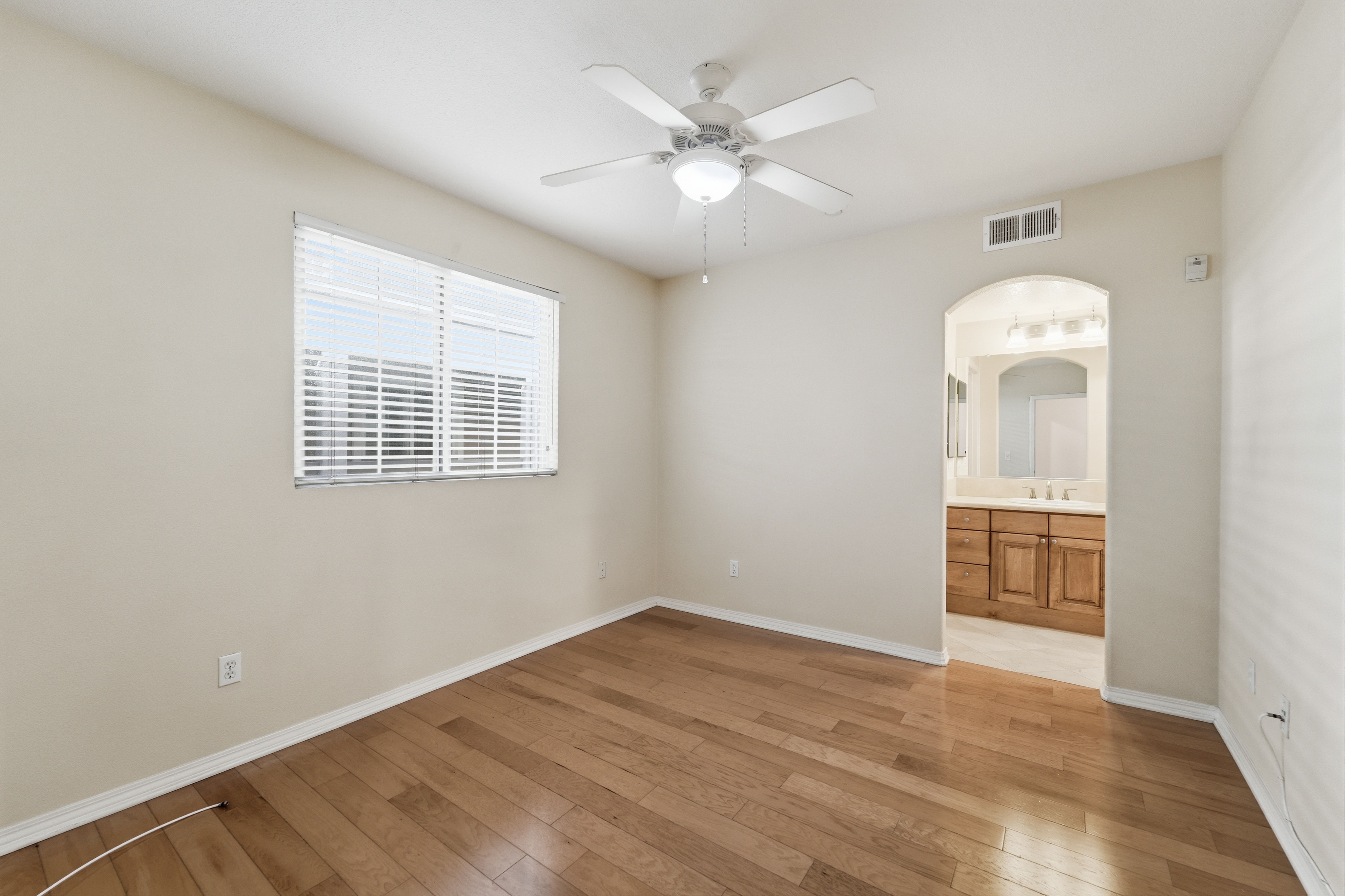  2750 Artesia Boulevard, Redondo Beach, CA 90278 - 物件實景