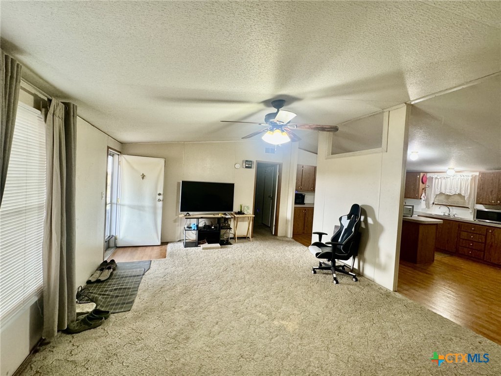 6070 State Highway 95, Temple, Texas, 76502, United States, 3 Bedrooms Bedrooms, ,2 BathroomsBathrooms,Residential,For Sale,6070 State Highway 95,1651212