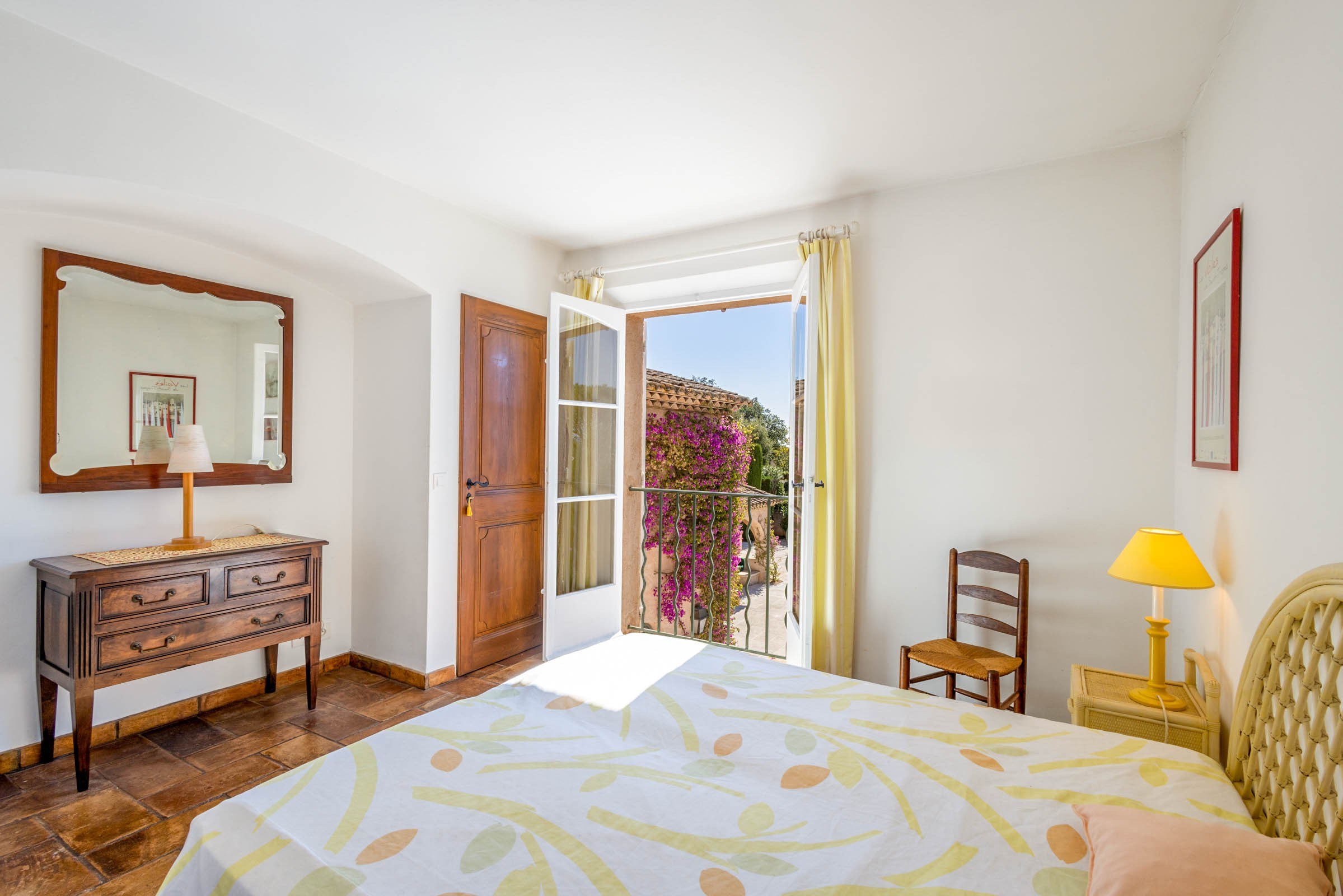  Provençal villa with pool for sale in Grimaud, near Guerrevieille beach - 物件實景